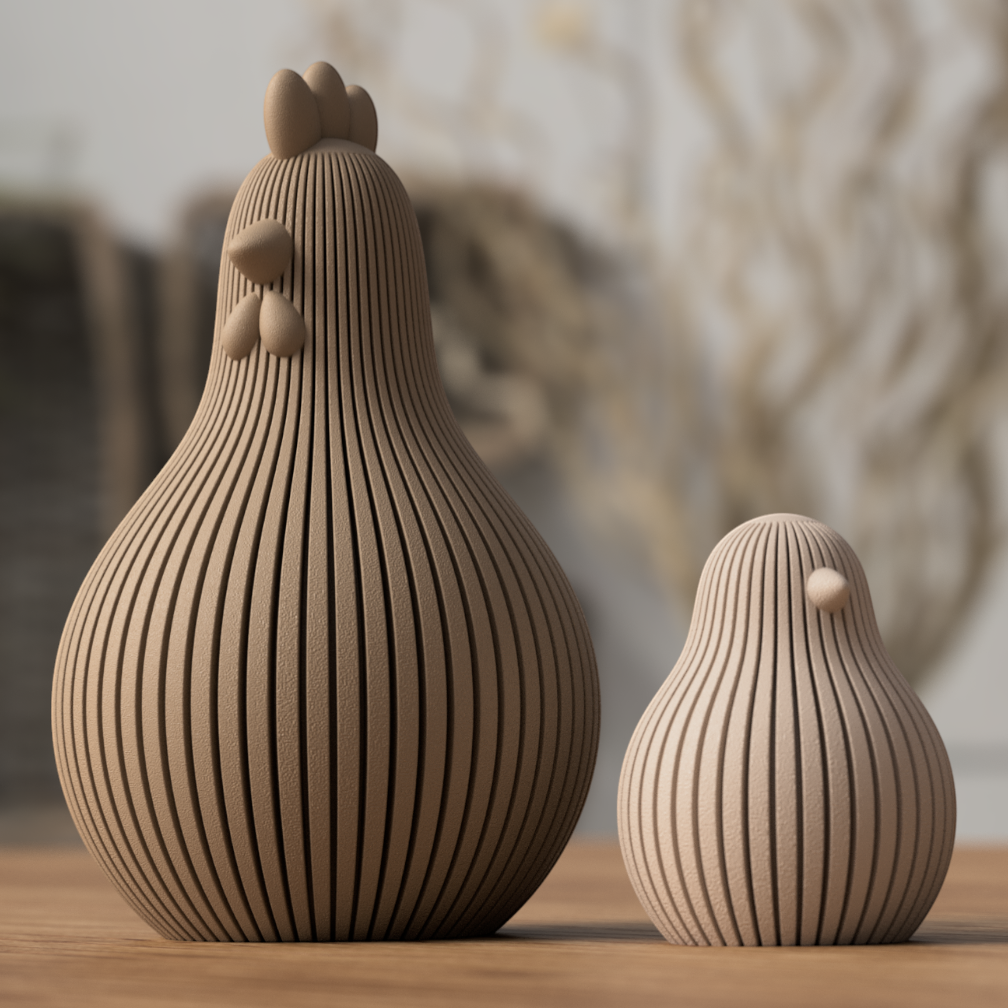 Osterhuhn in Hellbraun mit Küken in Beige, harmonisch abgestimmt und klar geformt für ein schlichtes Osterarrangement.