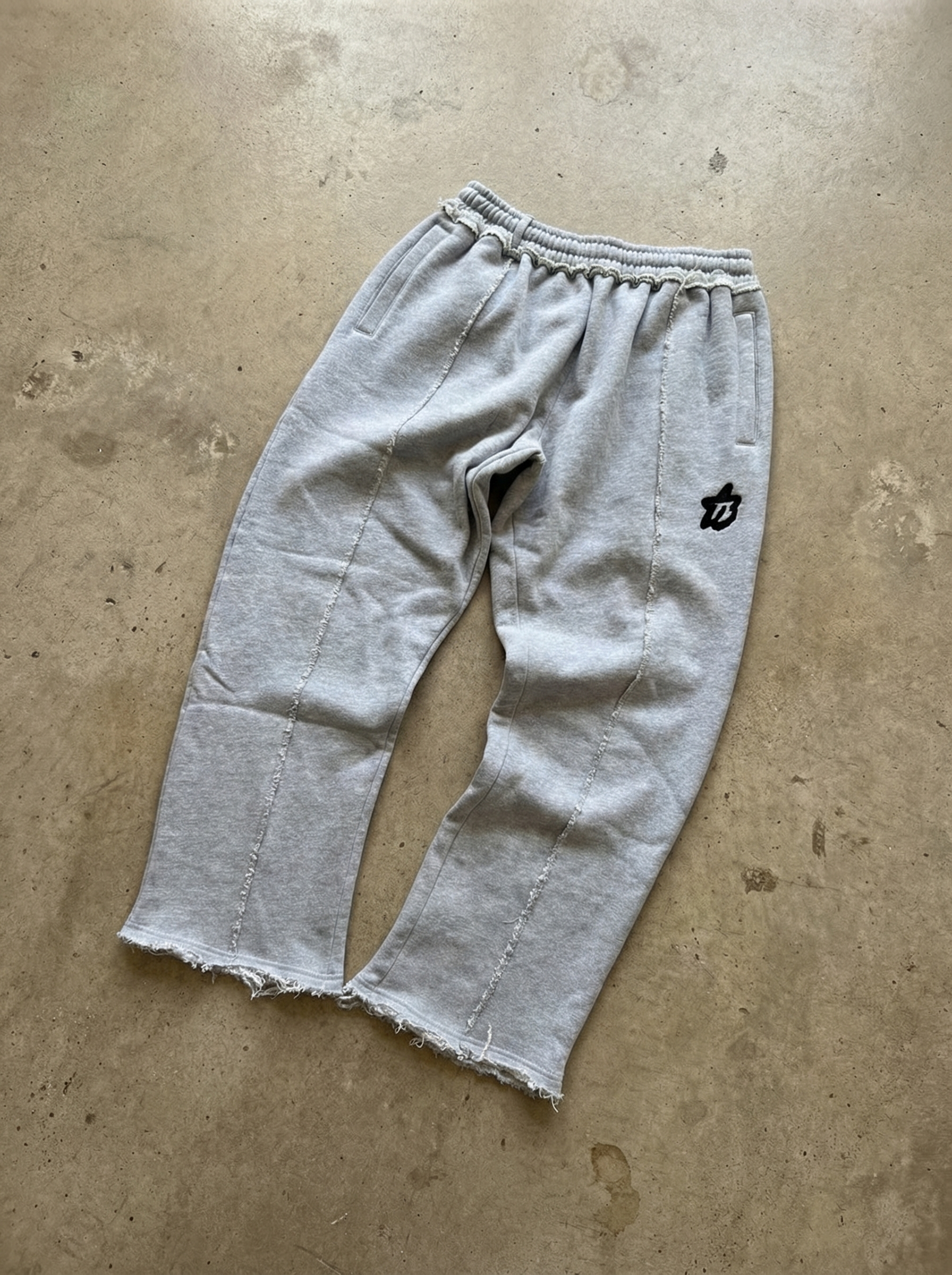 hf_20260401_143820_2acc52fa-46ae-4293-84d8-b9461c54d442 (9).png