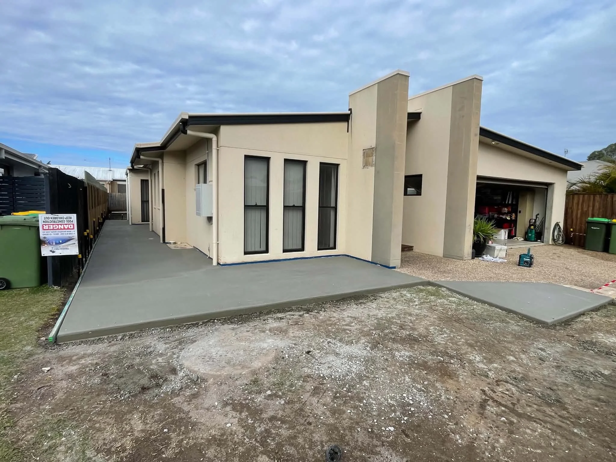House Surround - Caloundra West