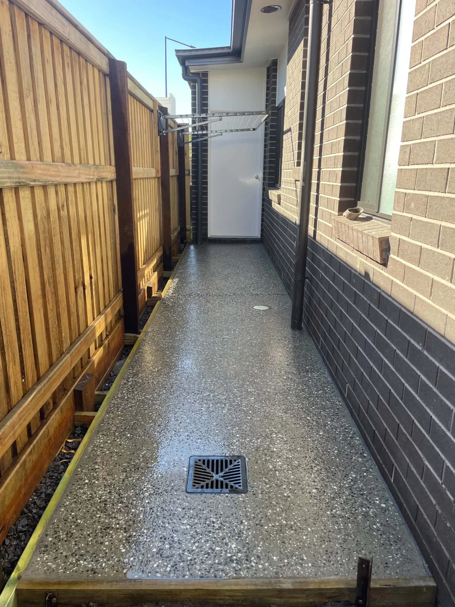 House Surround - Exposed Aggregate - Palmview