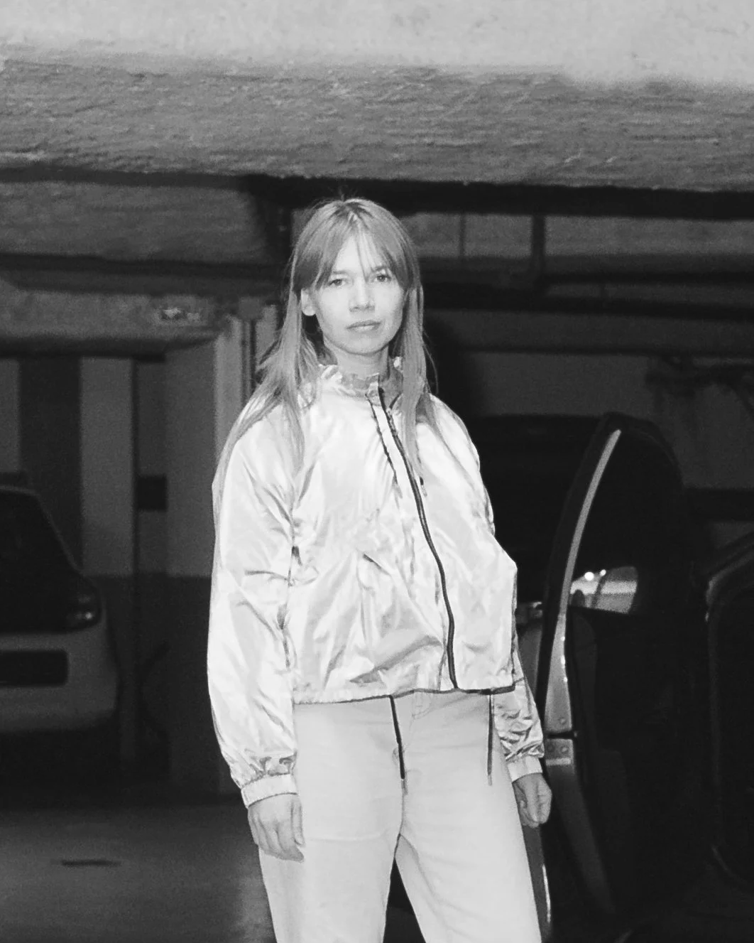 lucie_belarbi_portrait_parking.jpg