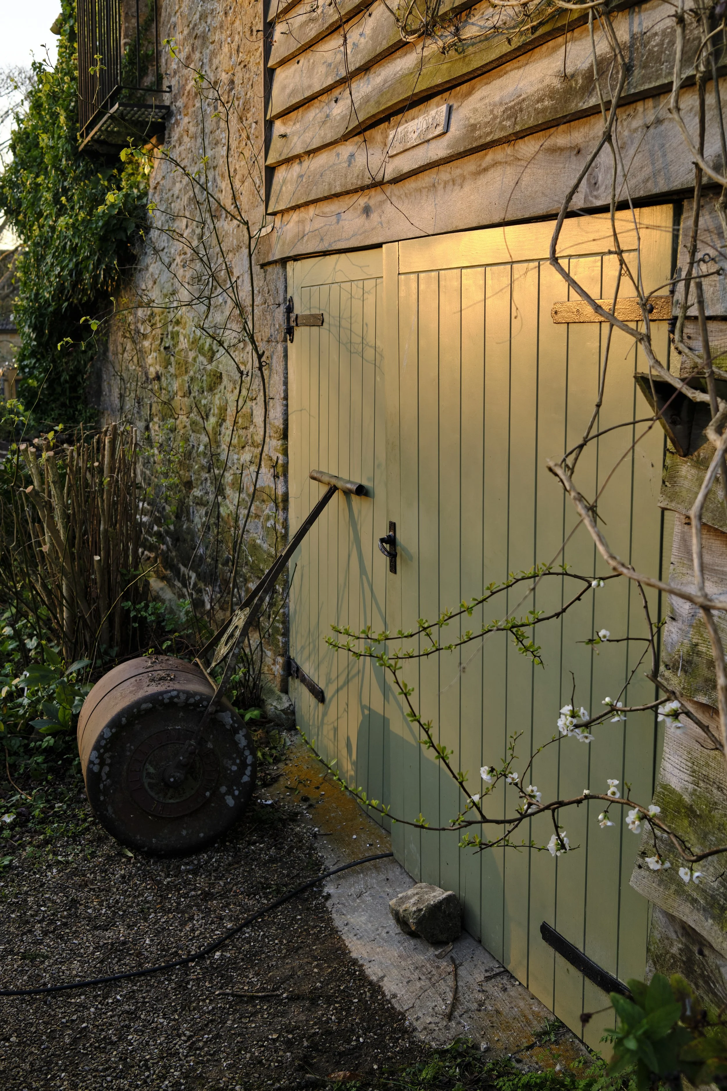 Copyright Laurence Cummins Photography / East Lambrook Manor Gardens - 