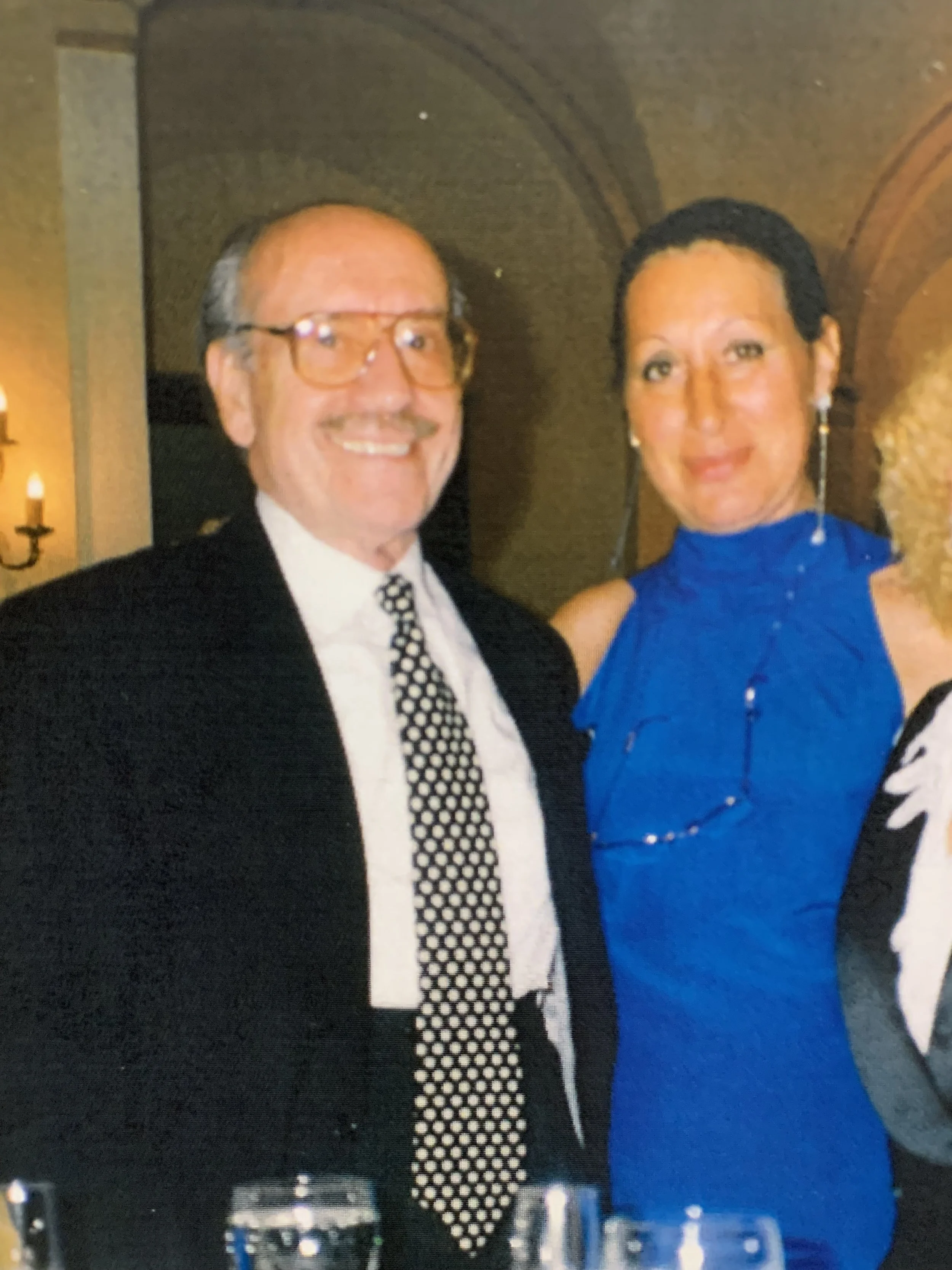 Junto Jose Luis Vázquez