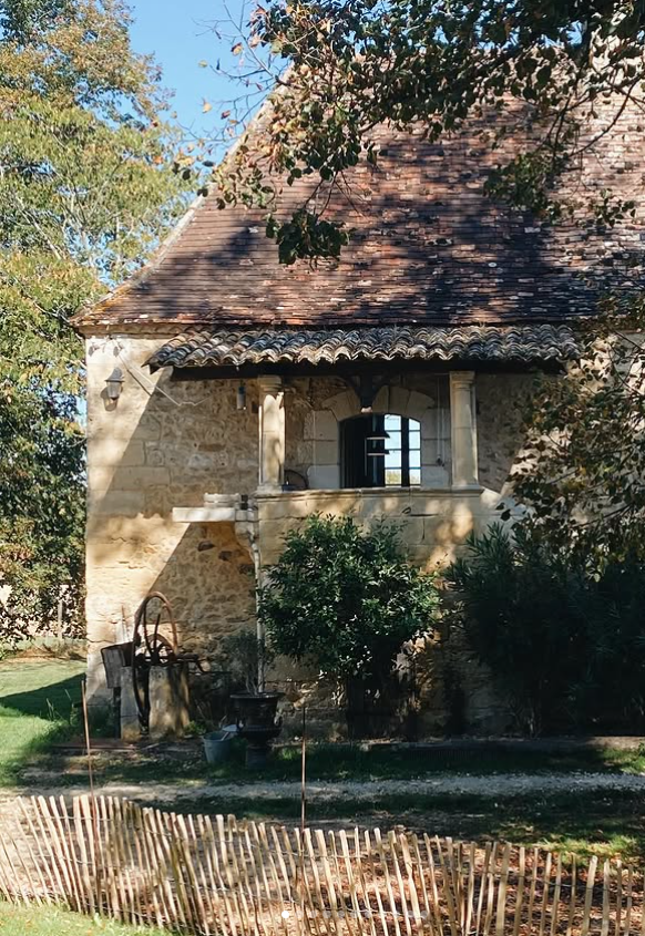 En el corazón de la campiña francesa, la preciosa casa rural de Aurélie Mazurek