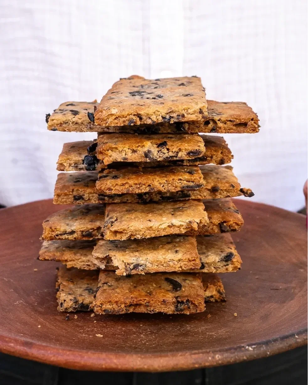 Cookies con aceitunas negras, de Hermanas Arce
