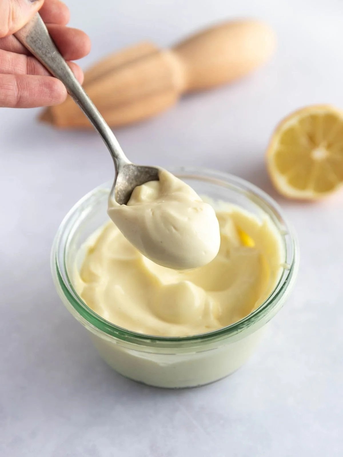 Receta fácil para hacer una mayonesa casera