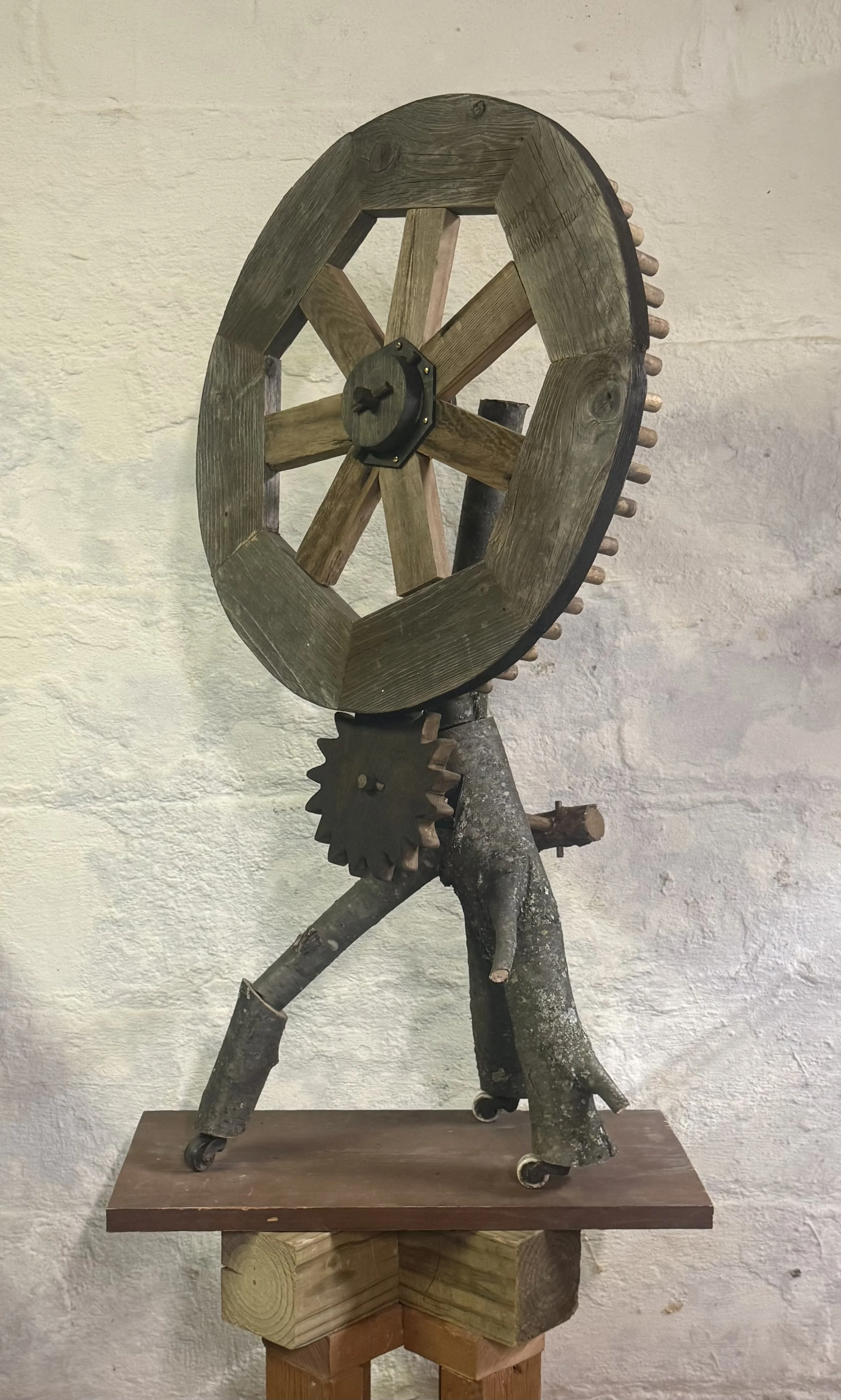 DERANGEMENT OF THE LINEN WEAVERS SON 2026
Scrap Wood, Tree Branch
18"x34"x14"