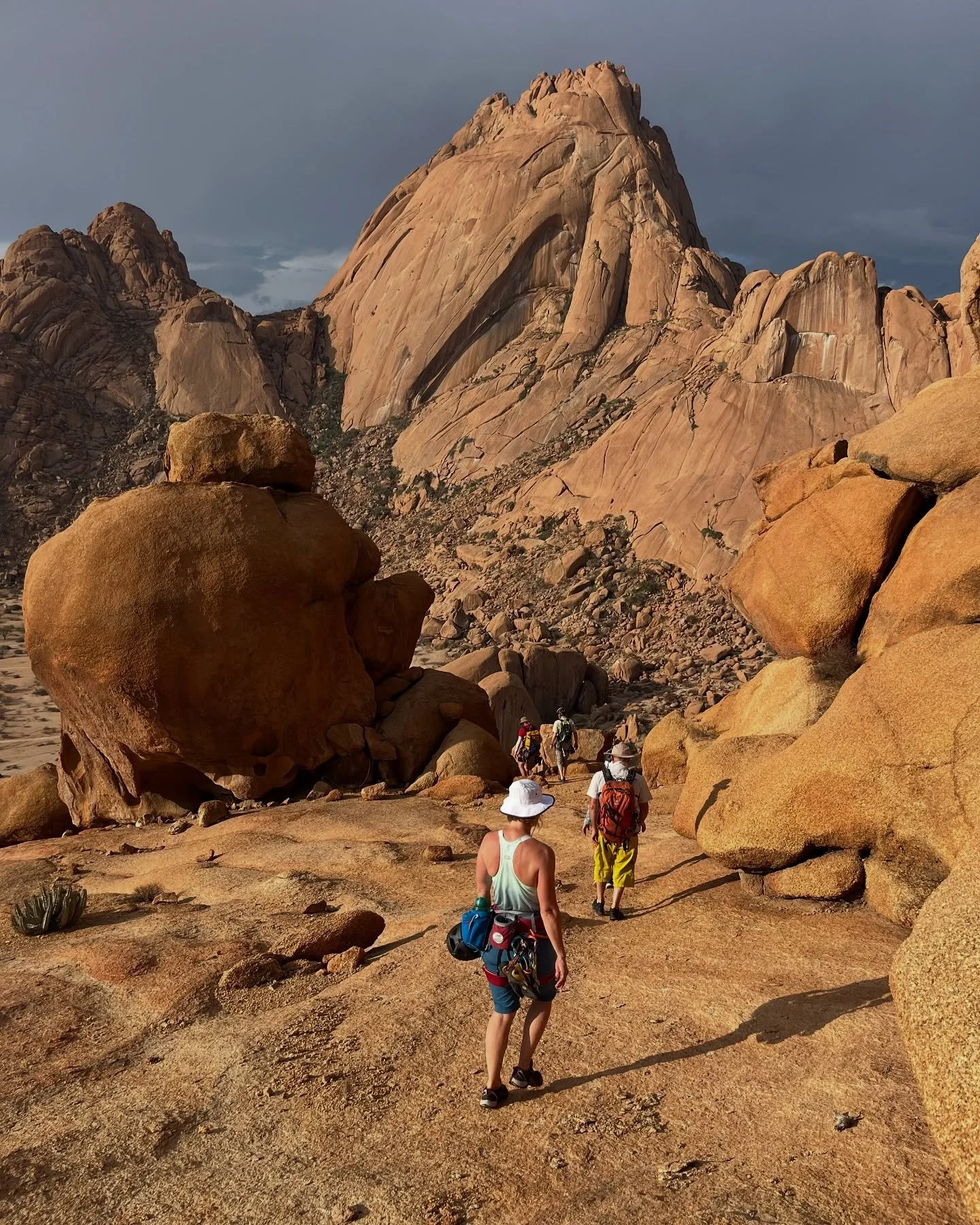 Cheers to an epic trip last weekend with a group of incredible people! 🍻

There is truly nothing like missioning up and down routes around Spitzkoppe - Namibia&rsquo;s Matterhorn
