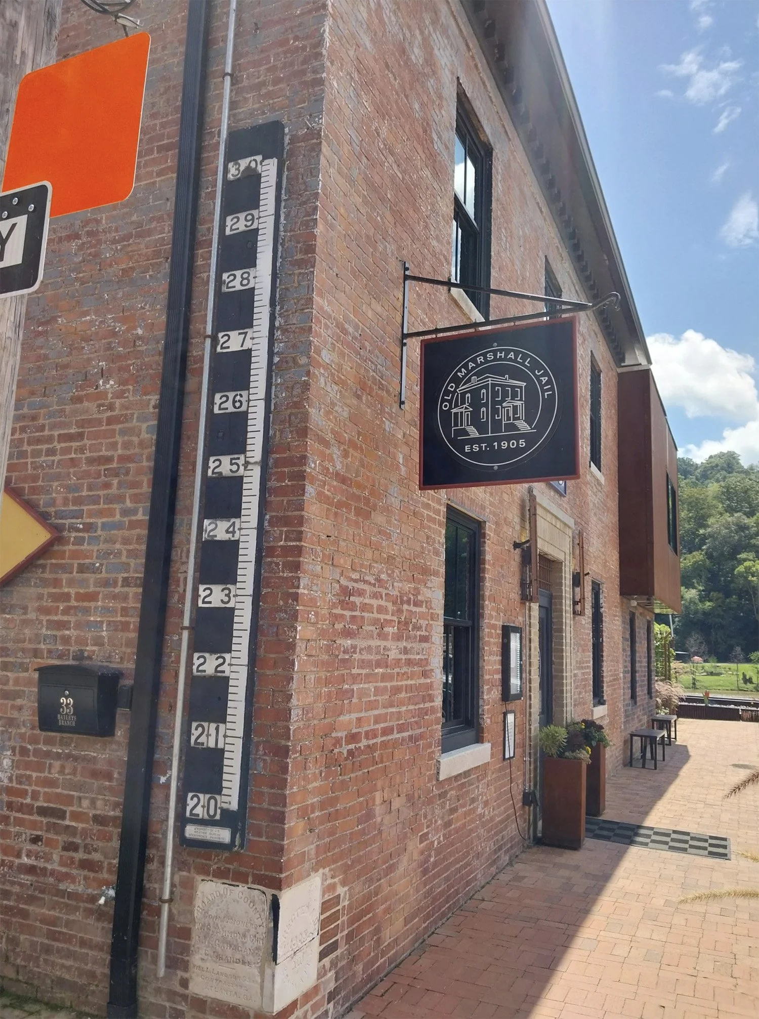 Old Marshall Jail -

Experience small-town Appalachian life, mountain views and artistic amenities from our hotel on the banks of the French Broad River.