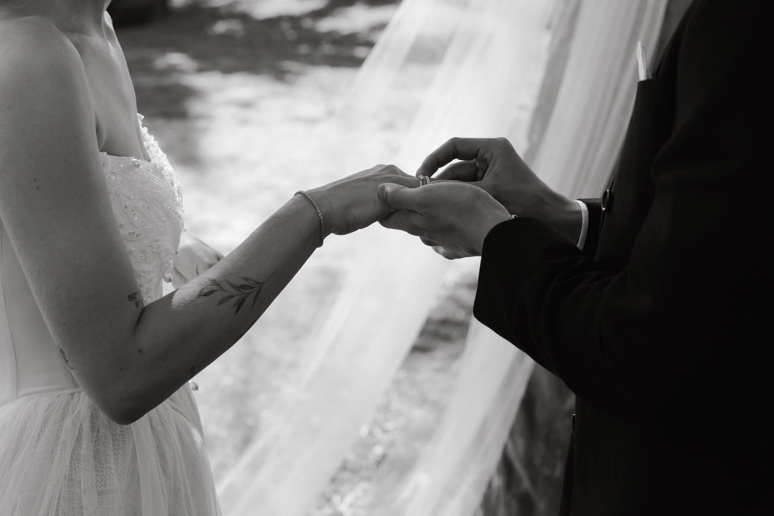 l+j_thesusanlampart_wedding day-29.jpg