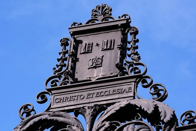 Federal judge dismisses Trump administration’s antisemitism lawsuit against Harvard