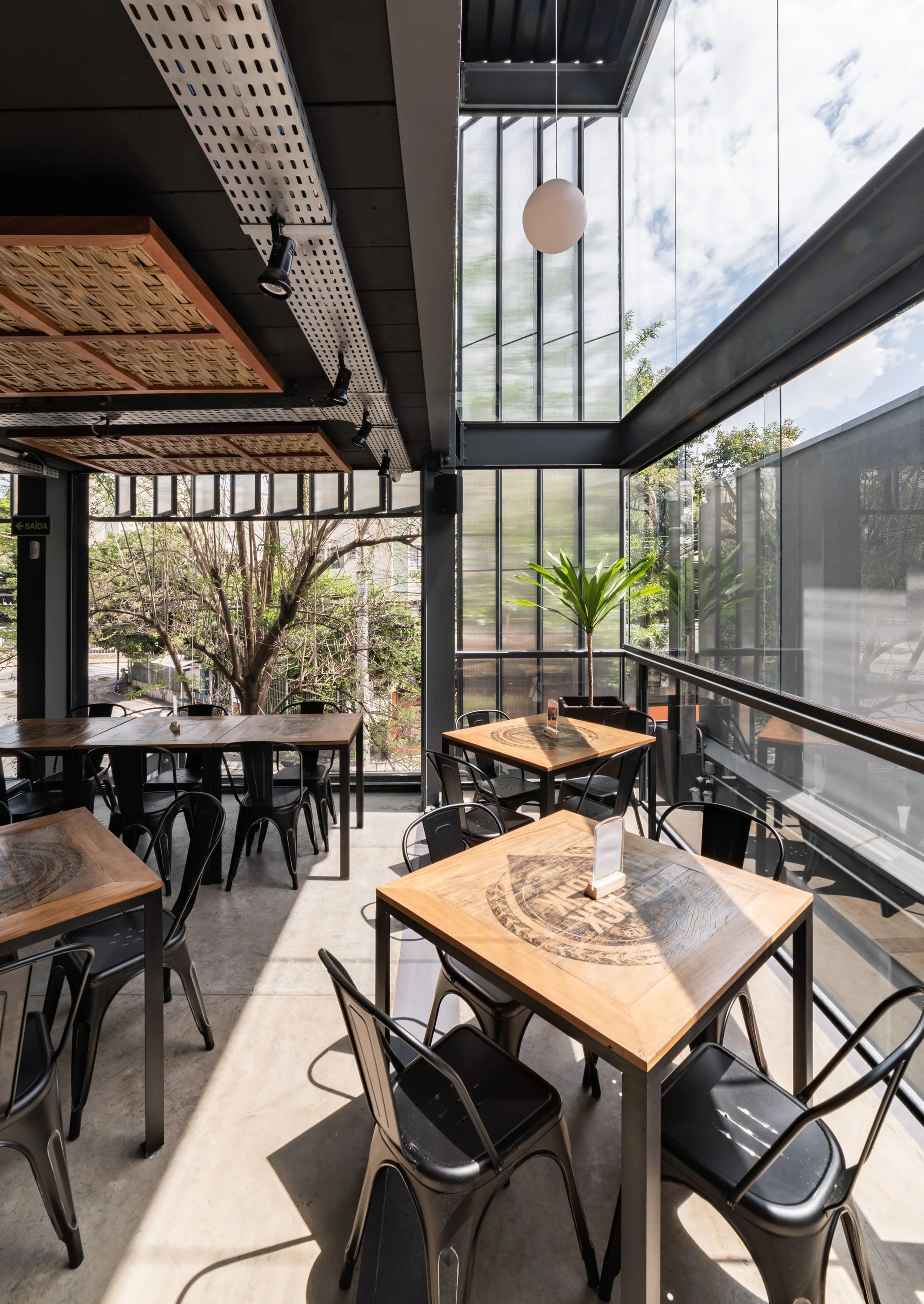 F307.jpg