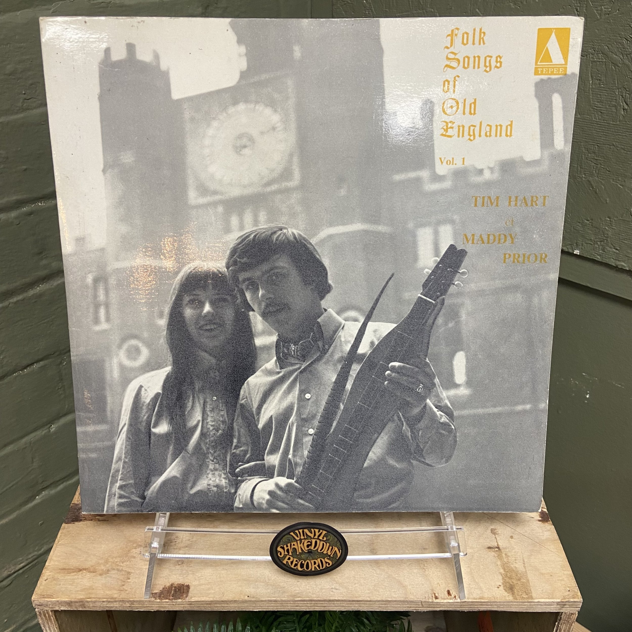 Tim Hart / Maddy Prior 'Folk Songs of Old England Vol. 1' (1968) - UK Gatefold Press - EX VINYL