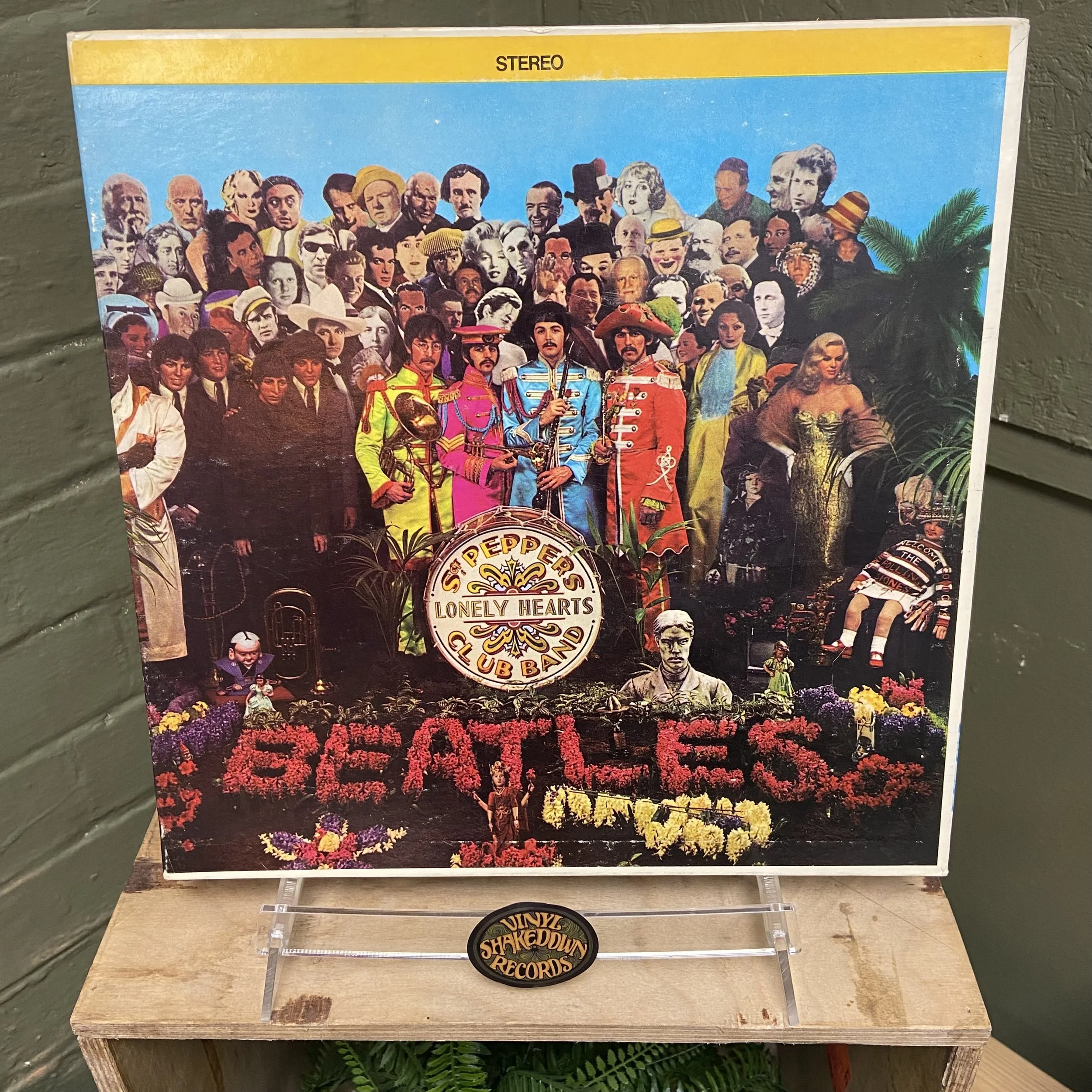 The Beatles 'Sgt. Pepper's Lonely Hearts Club Band' (1967) - USA Pressing, A1 / B2 Matrix with Insert - VG+ VINYL