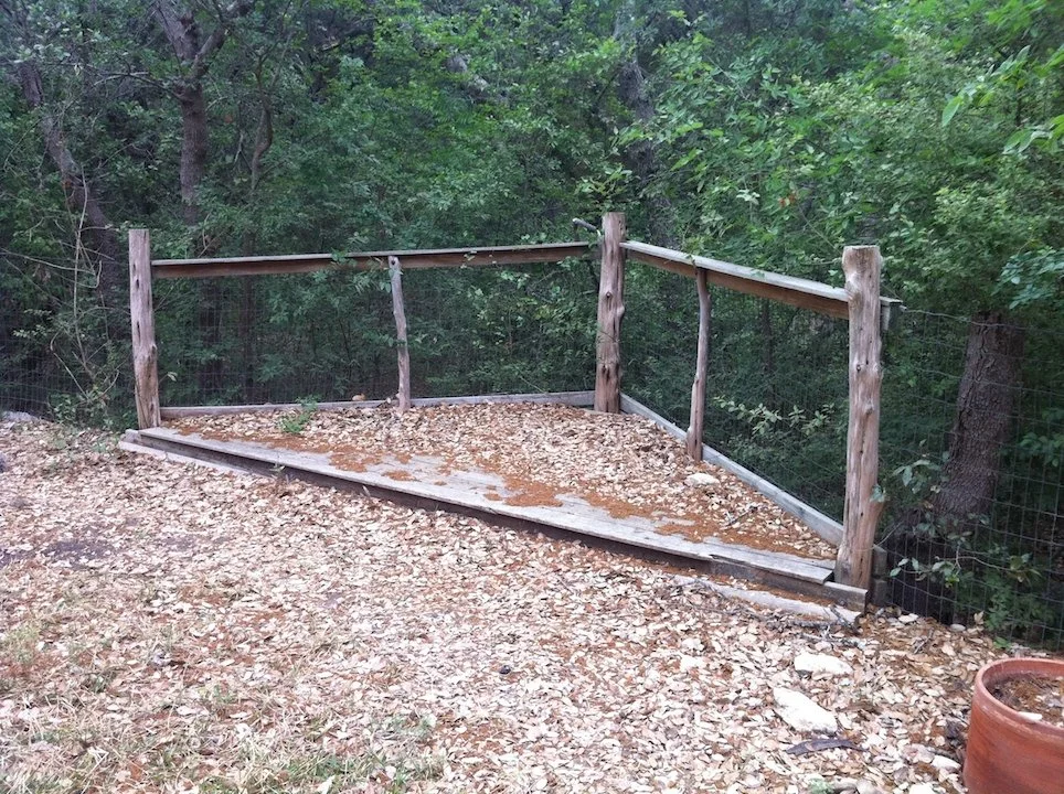 small deck before.JPG
