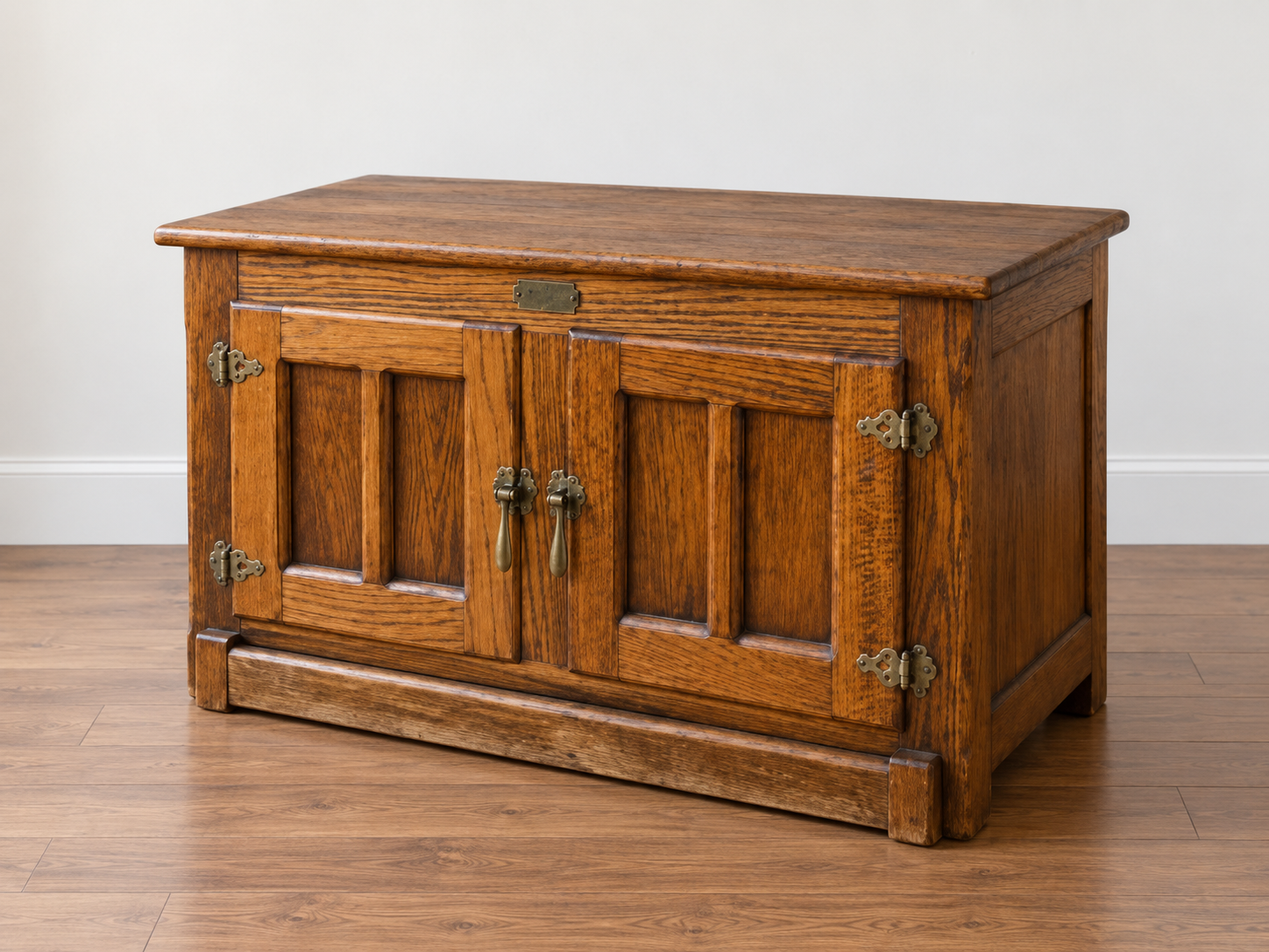 oak-mission-cabinet-large.png