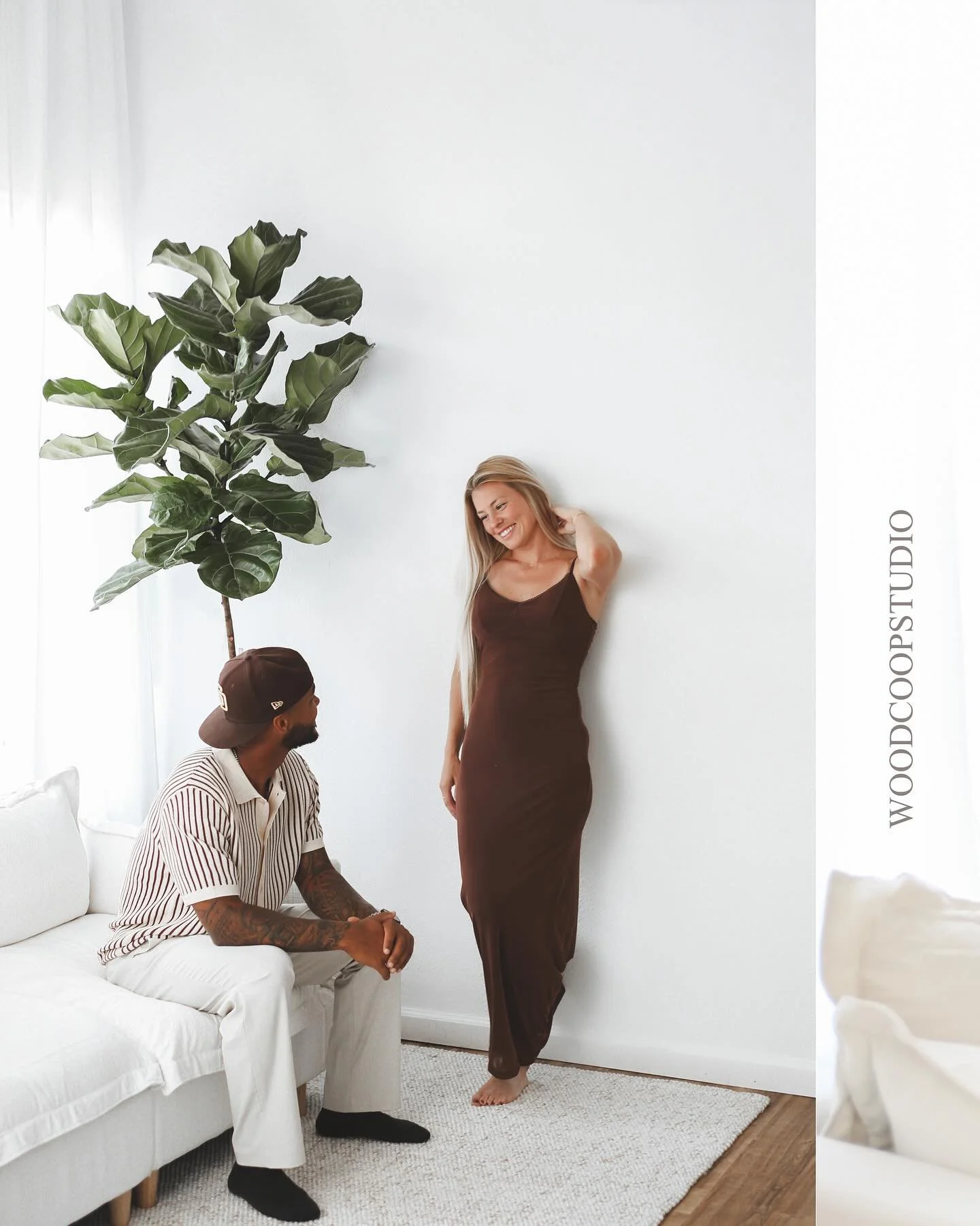 The studio is the perfect setting for sweetheart sessions &amp; portraits 🤍

From engagement, maternity, anniversary, or just because - the Wood Coop Studio offers a warm clean backdrop to create something meaningful 

Photo by Piscoya Photography @