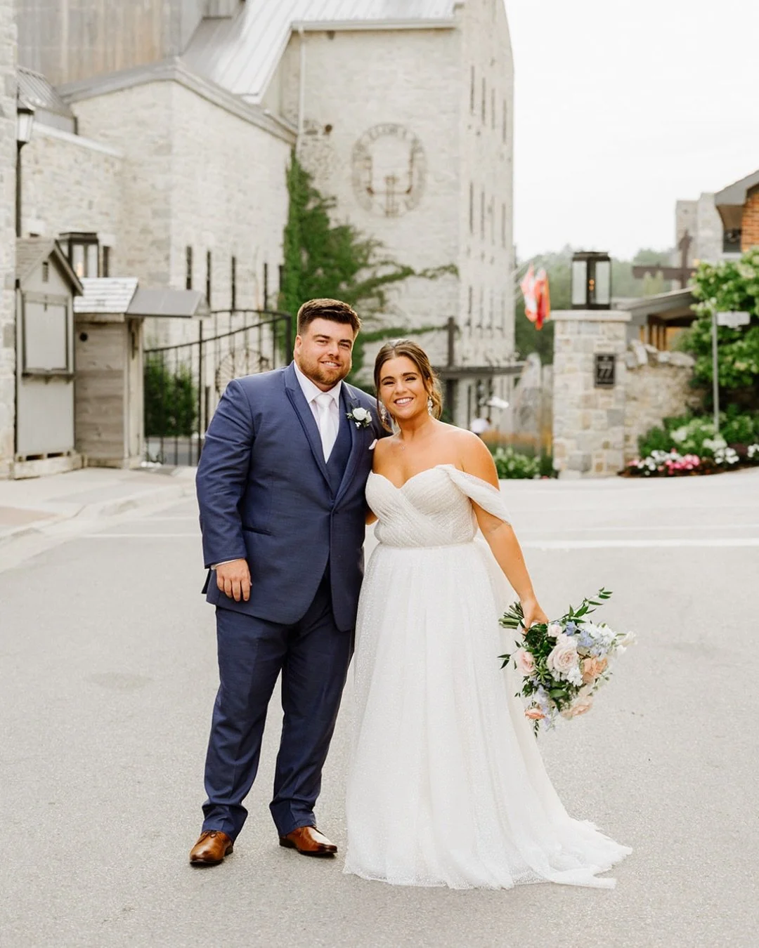 K + E, a wedding we still swoon over. A couple that was such a pleasure to work with. And a day filled with so much love. 

The florals by @thesaolproject were everything ✨

-

@lcoulterphoto 
@thesaolproject 
@matteopepeproductions 
@thergginc 
@hai