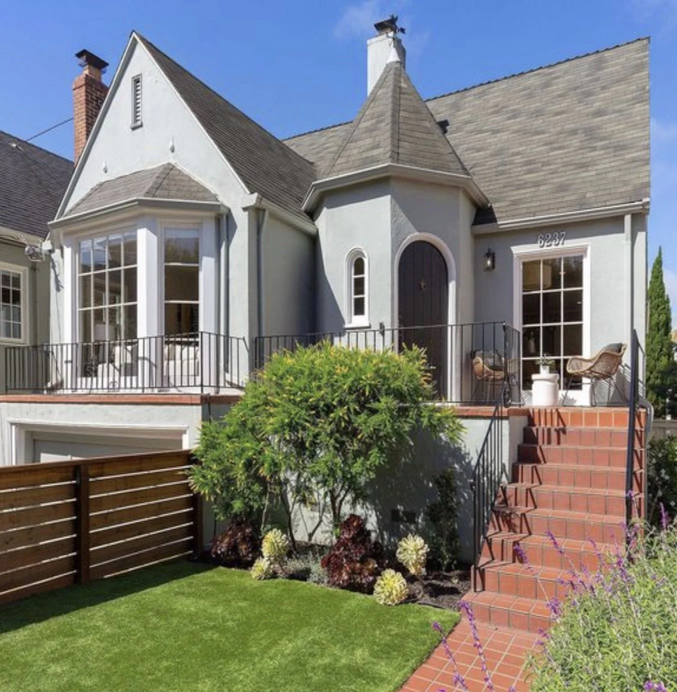 6237 Rockwell Street