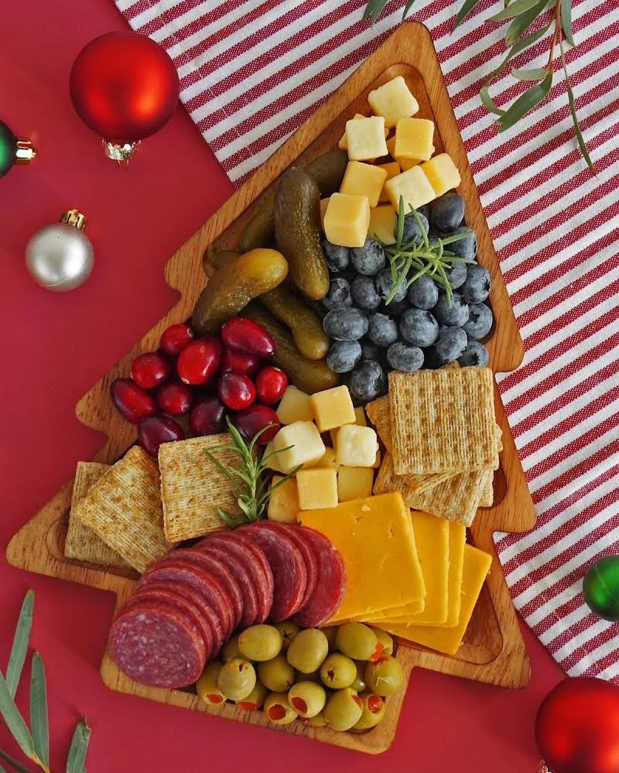 ENT_Tree Charcuterie.jpg