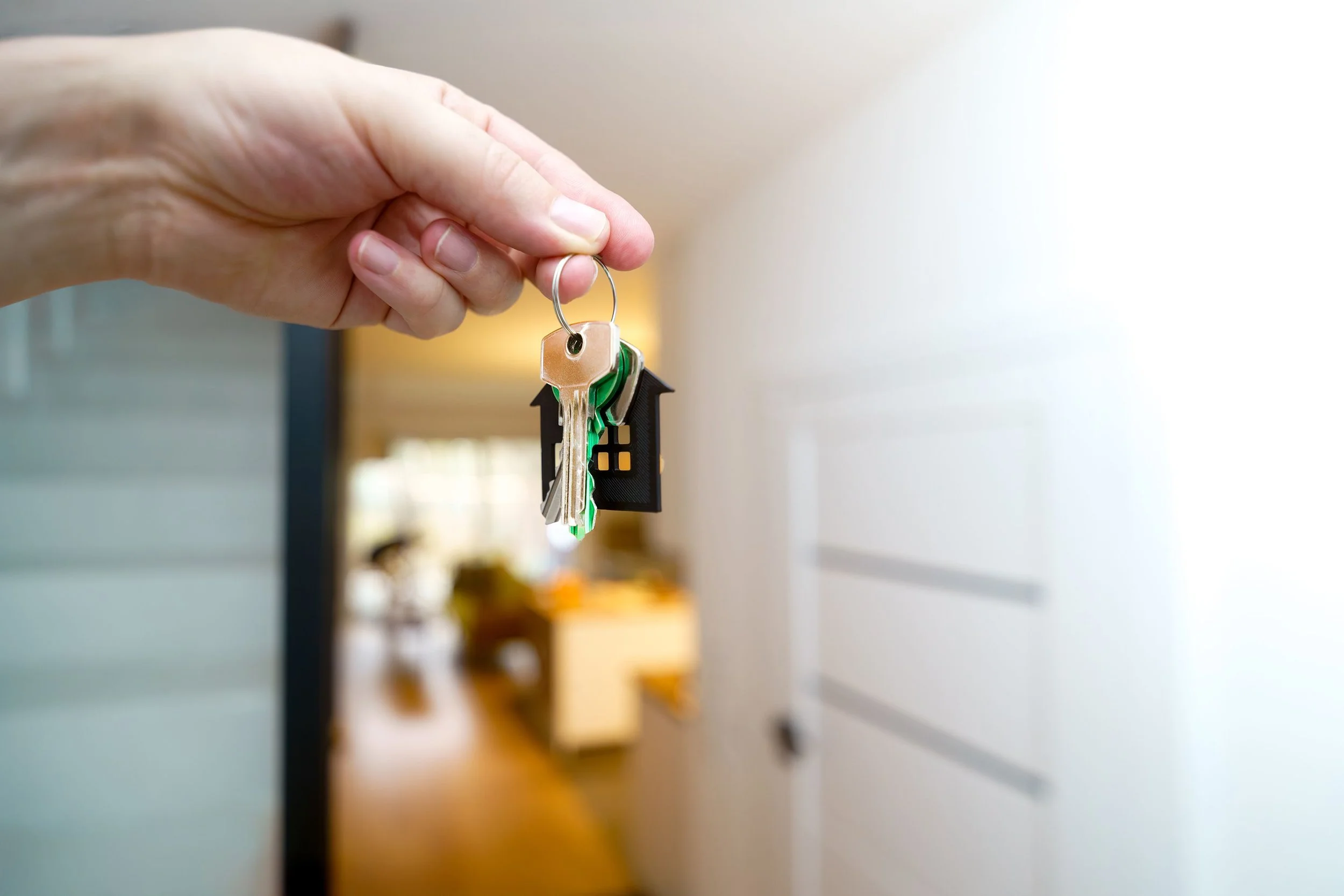 What's the Difference Between Selling to a Cash Buyer and Listing With a Realtor in Abilene?