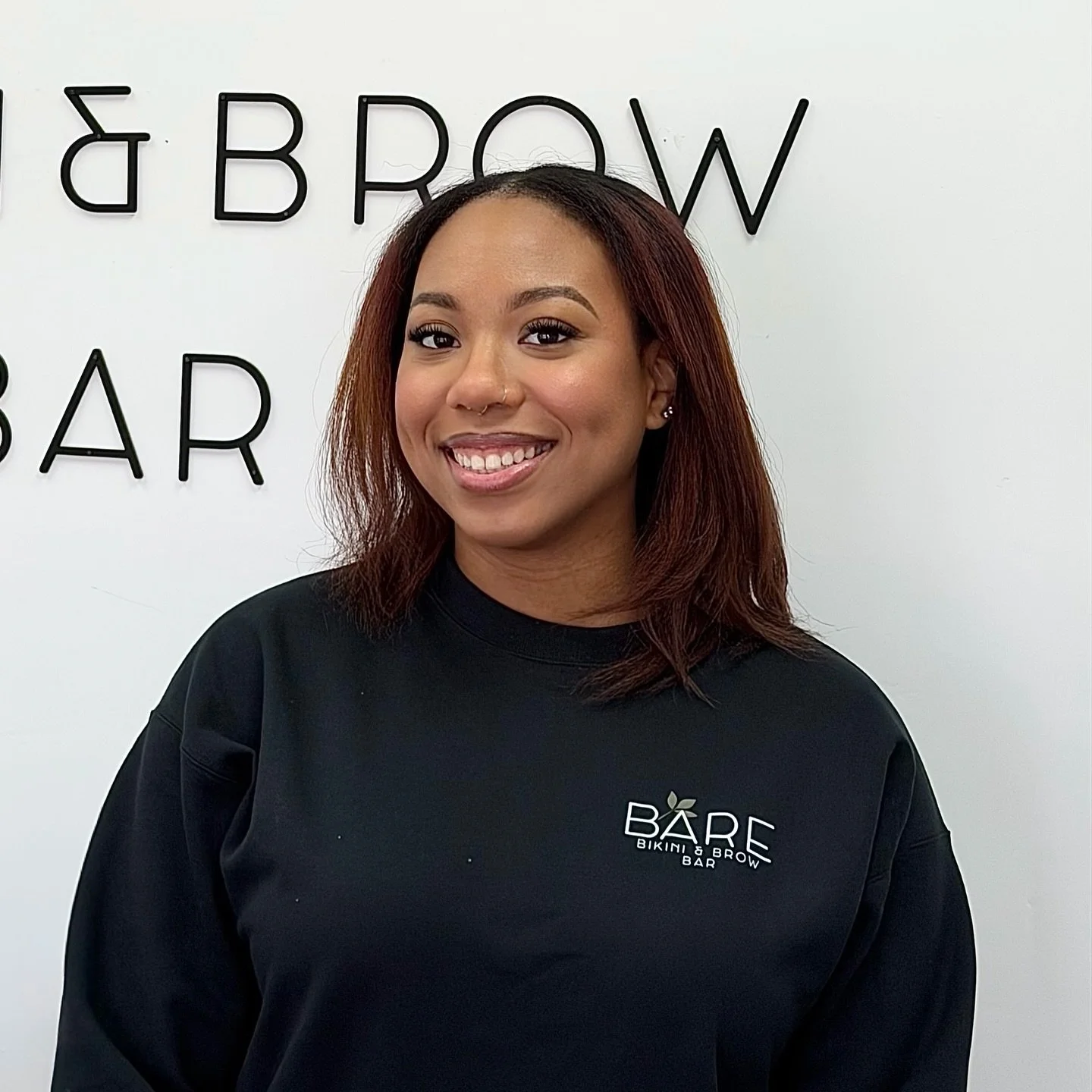 NAYALA IS NOW OPEN TO BOOK IN NN! 💕 

She has many years experience in waxing, SUGARING, Facials, brows etc!! We&rsquo;re so excited to welcome her to the Bare team! 

You can book with her using the link in our bio! Her regular clients keep her pre