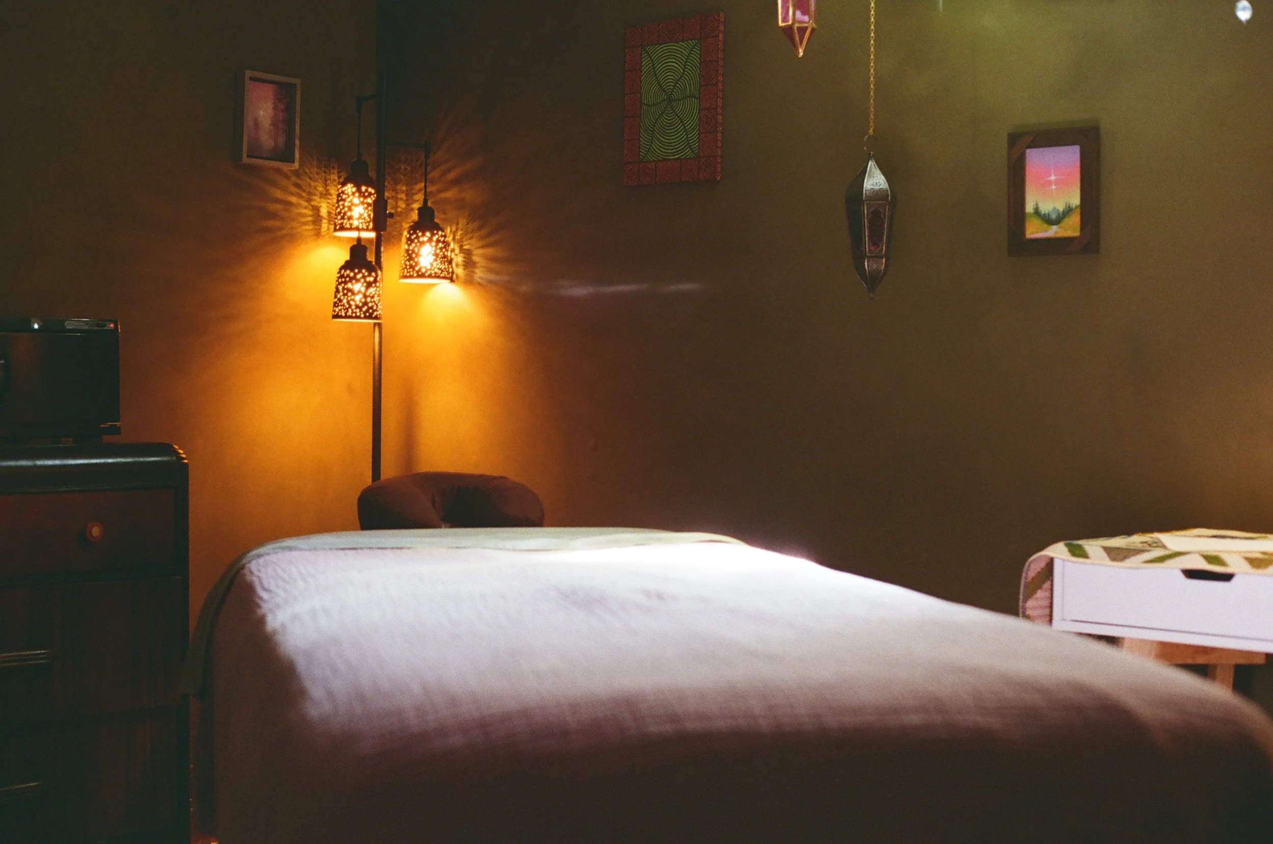 doylestown PA LGBT-friendly massage therapy table
