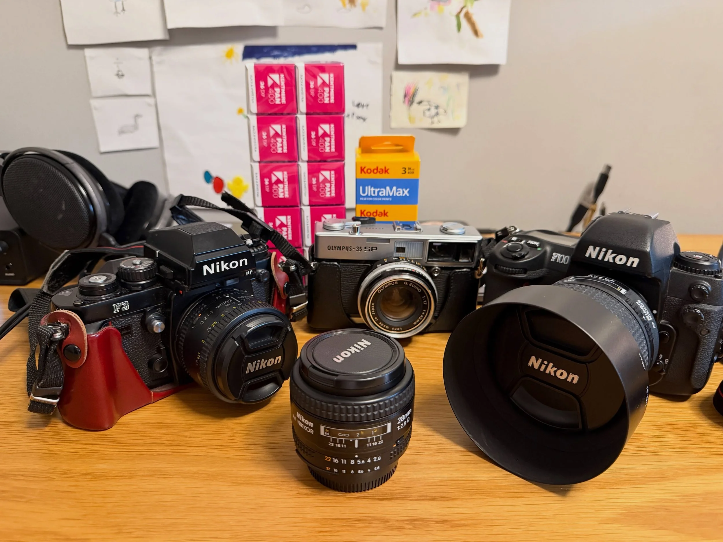 Camera lineup for tomorrow&rsquo;s film only wedding. 

#35mmfilm #analogueweddingphotography #analogweddingphotographer #oxfordshireweddingphotographer #ukweddingphotographer