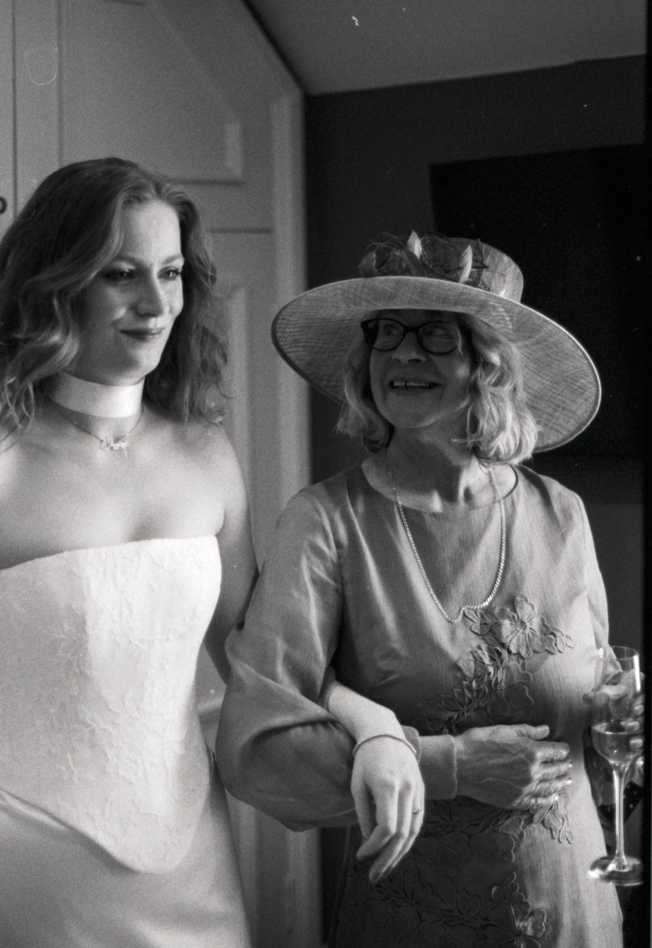 35mm film wedding photographer lores-28.jpg