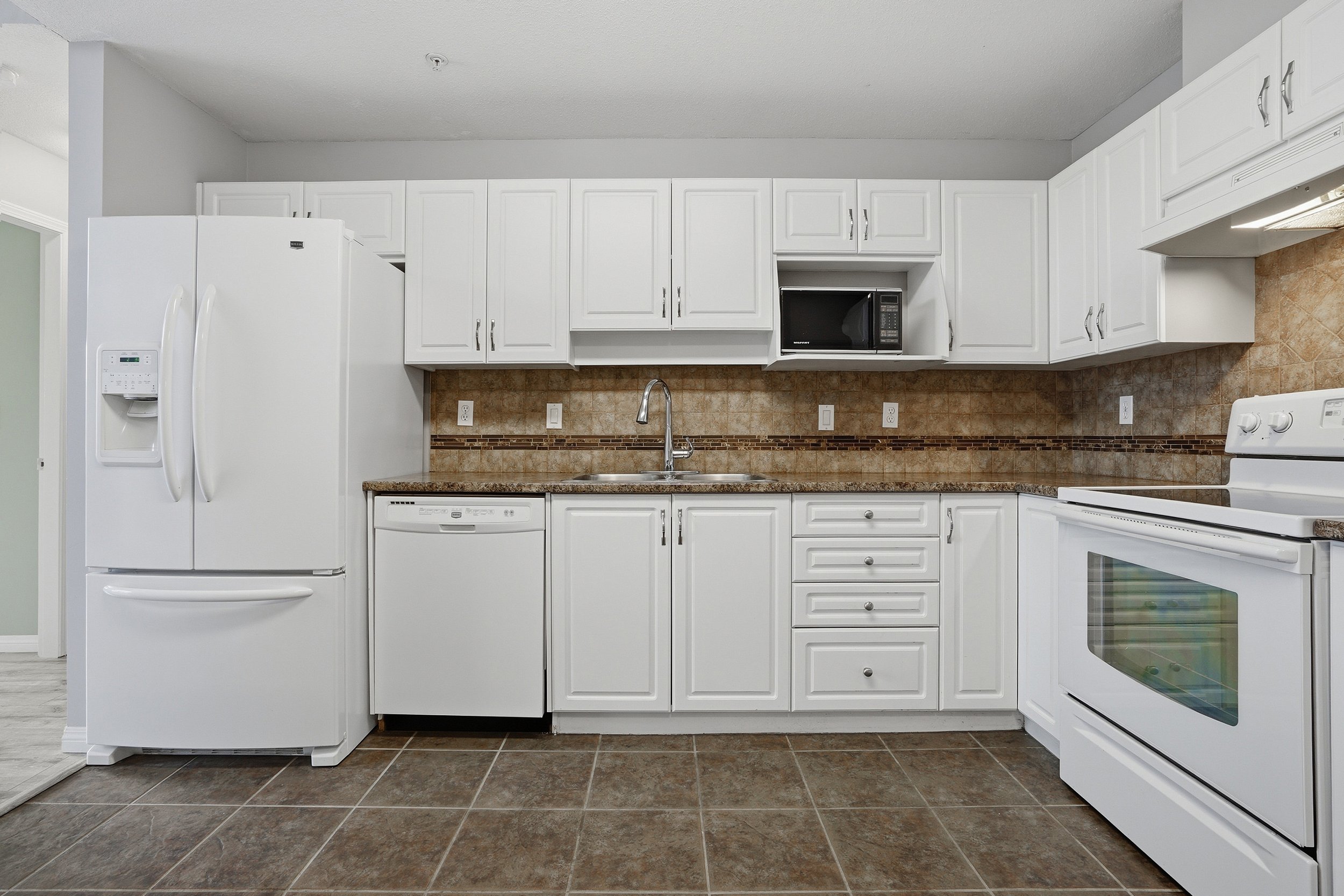 412-45520 Knight Rd Chilliwack 08.jpg