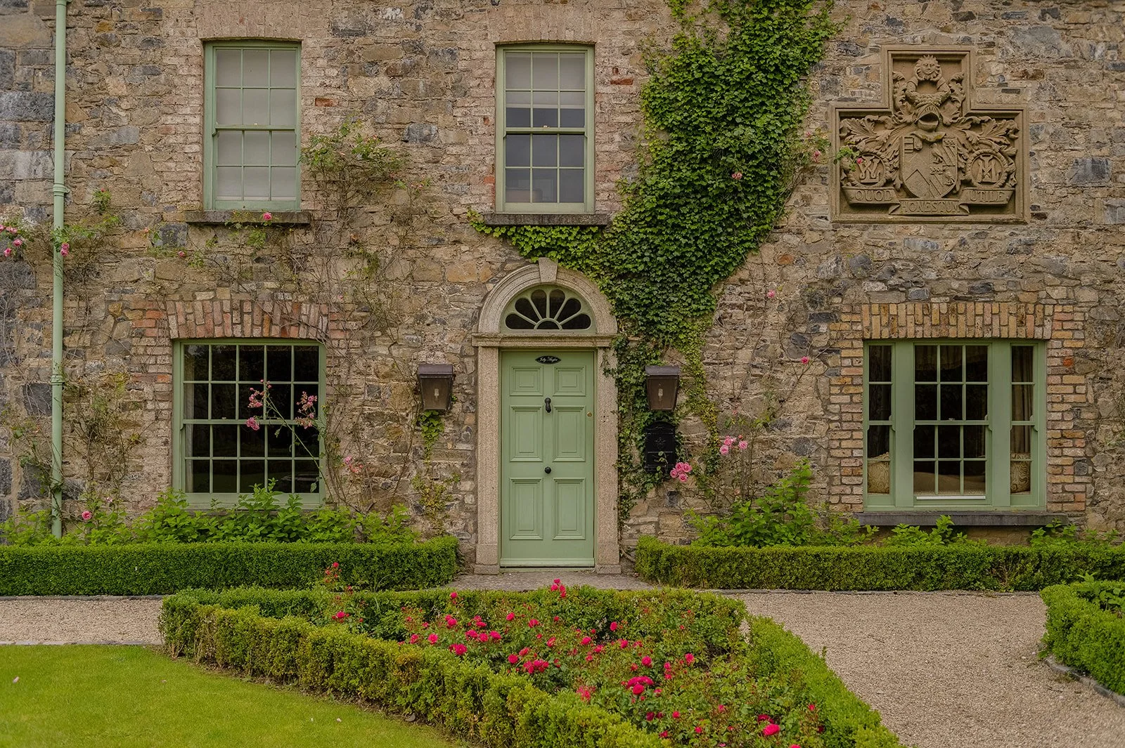 1_Exterior of Jolly Angler.jpg