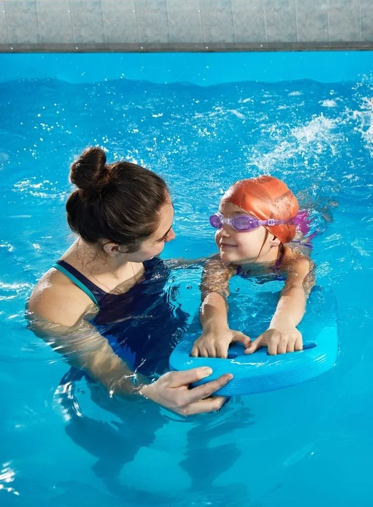 Cours bébés nageurs apprentissage natation SFC Sports Fitness Center La Valette du Var