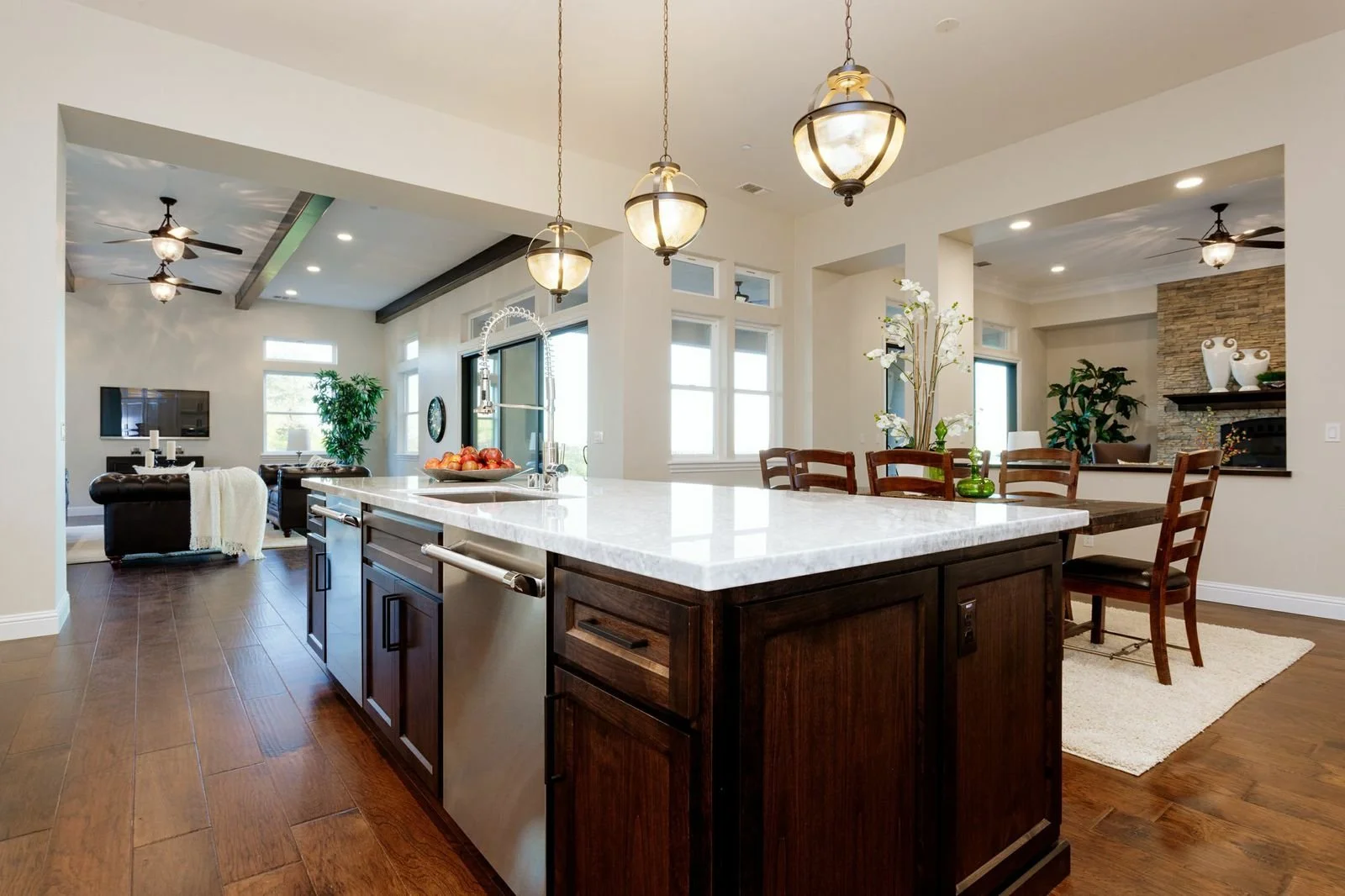 kitchen to family room.jpeg