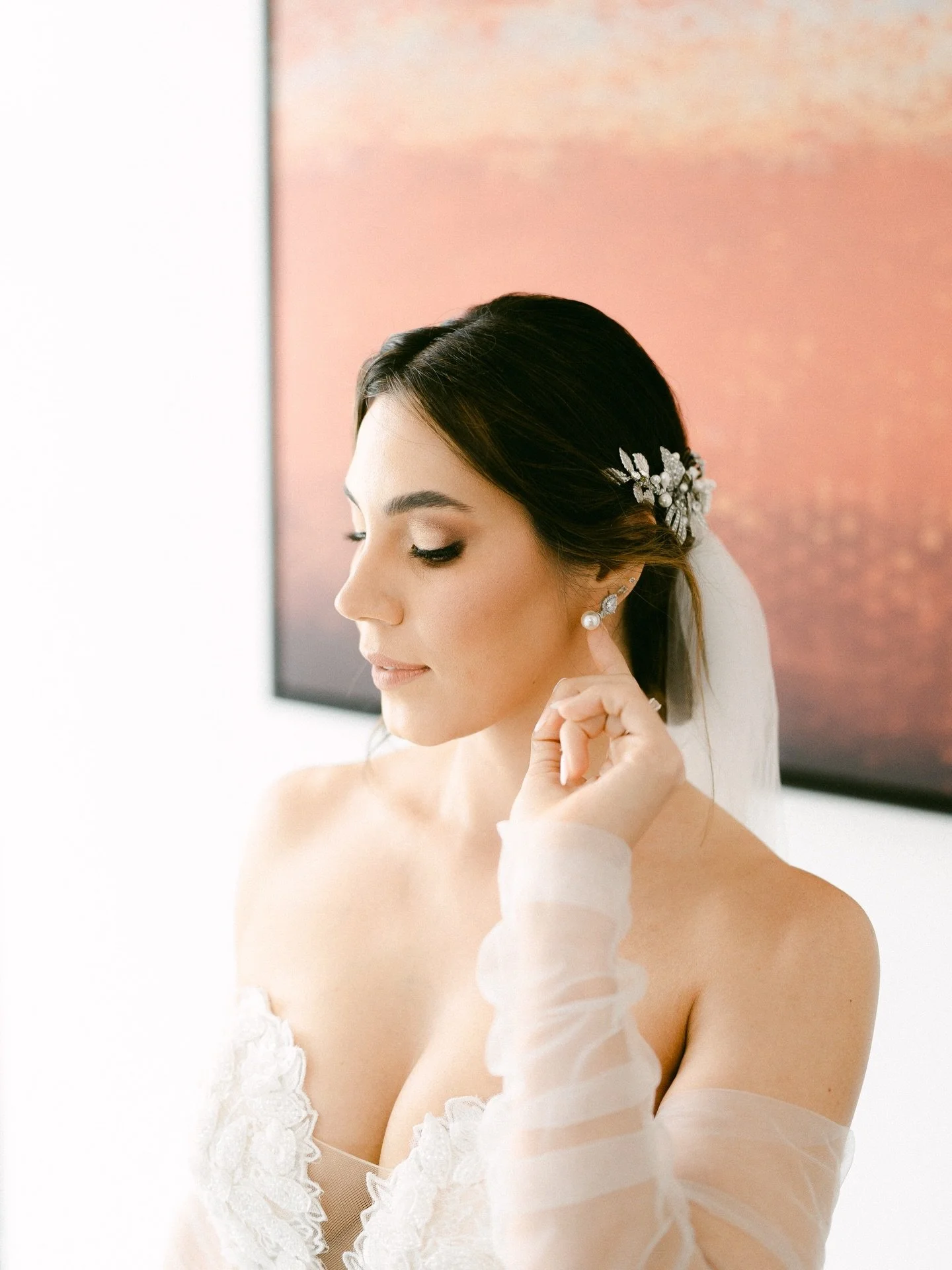 Invierte en lo &uacute;nico que no se puede reemplazar: la calma y el lujo de la ma&ntilde;ana de tu boda ✨💍 #LaciosBrides