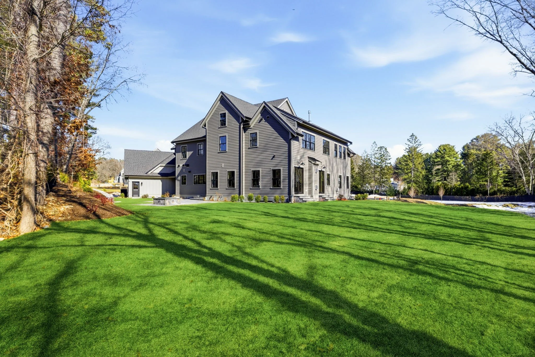 40-web-or-mls-990A3466_with_grass.jpg