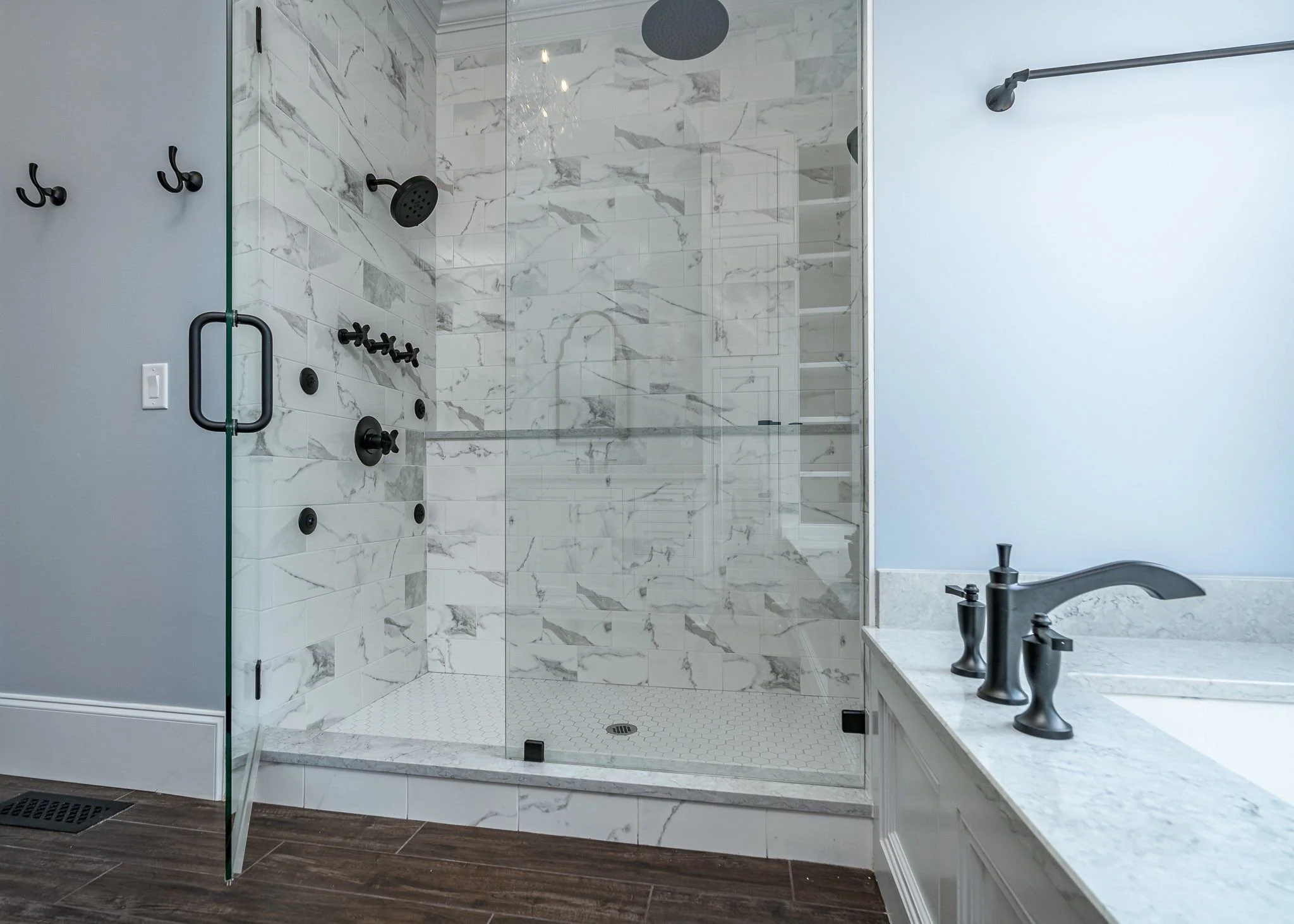 6-May 08 2023 07_32pm-78Sk.jpg