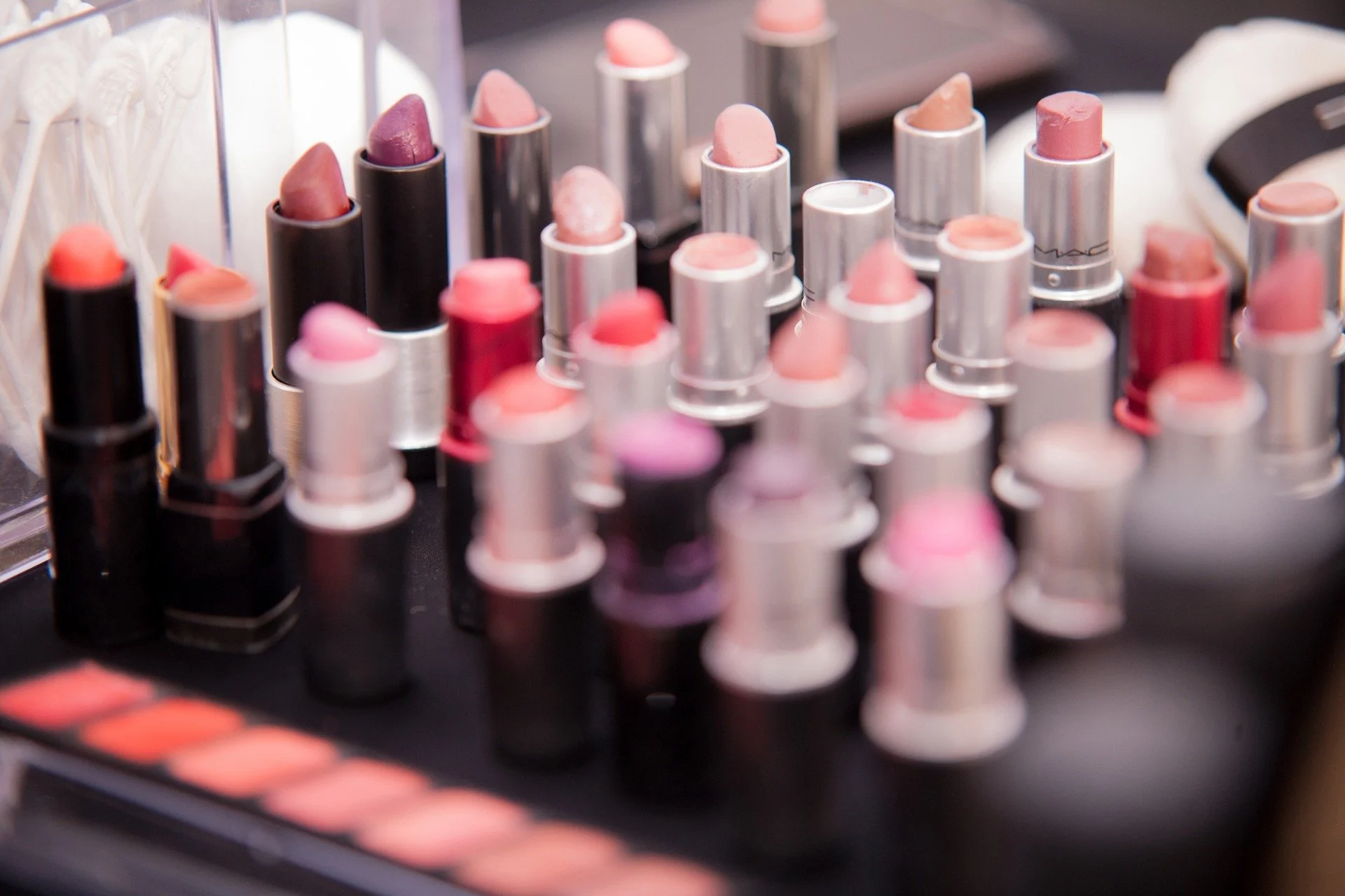 Beaucoup de Rouges à lèvre MAC Cosmetics