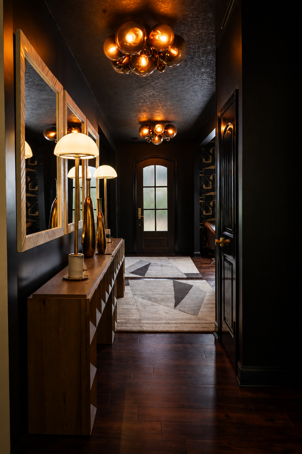 ESTRELLO FOYER.png