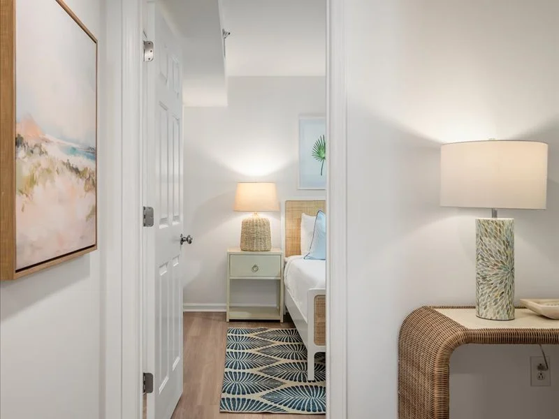 132-201 W Artic 109_social-15.jpg