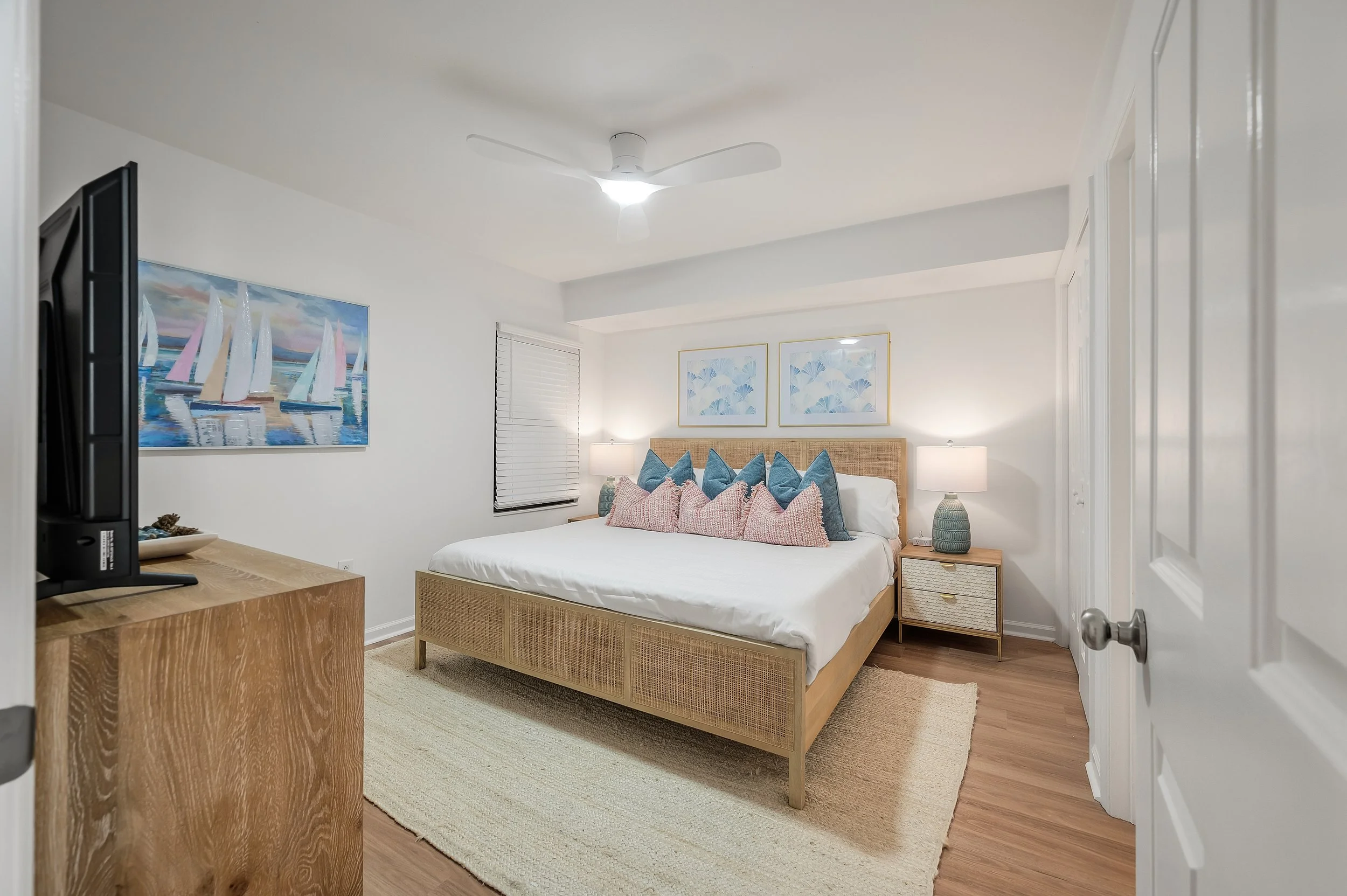 047-201 W Artic 109_i-5.jpg