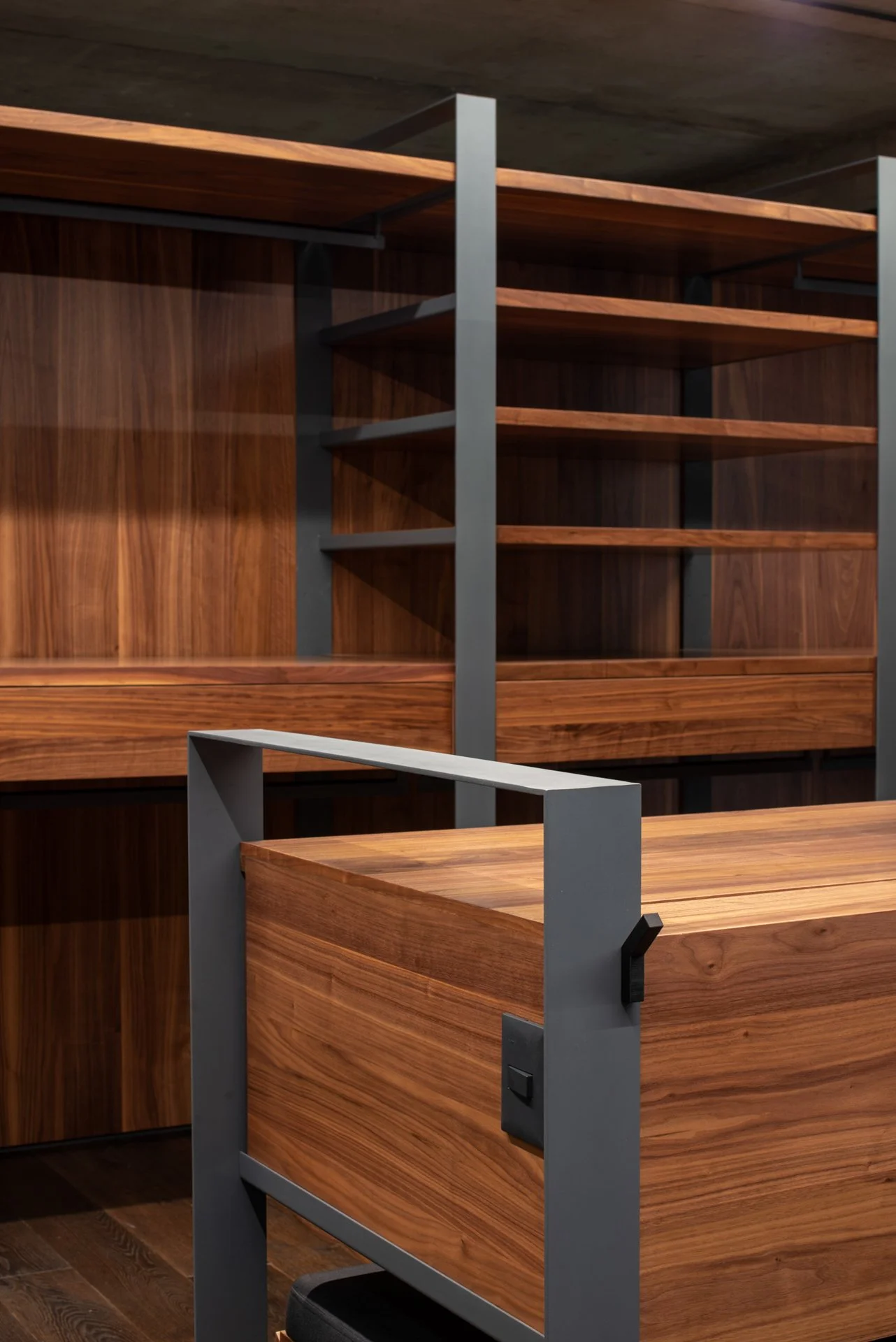 I-Closet-4.jpg