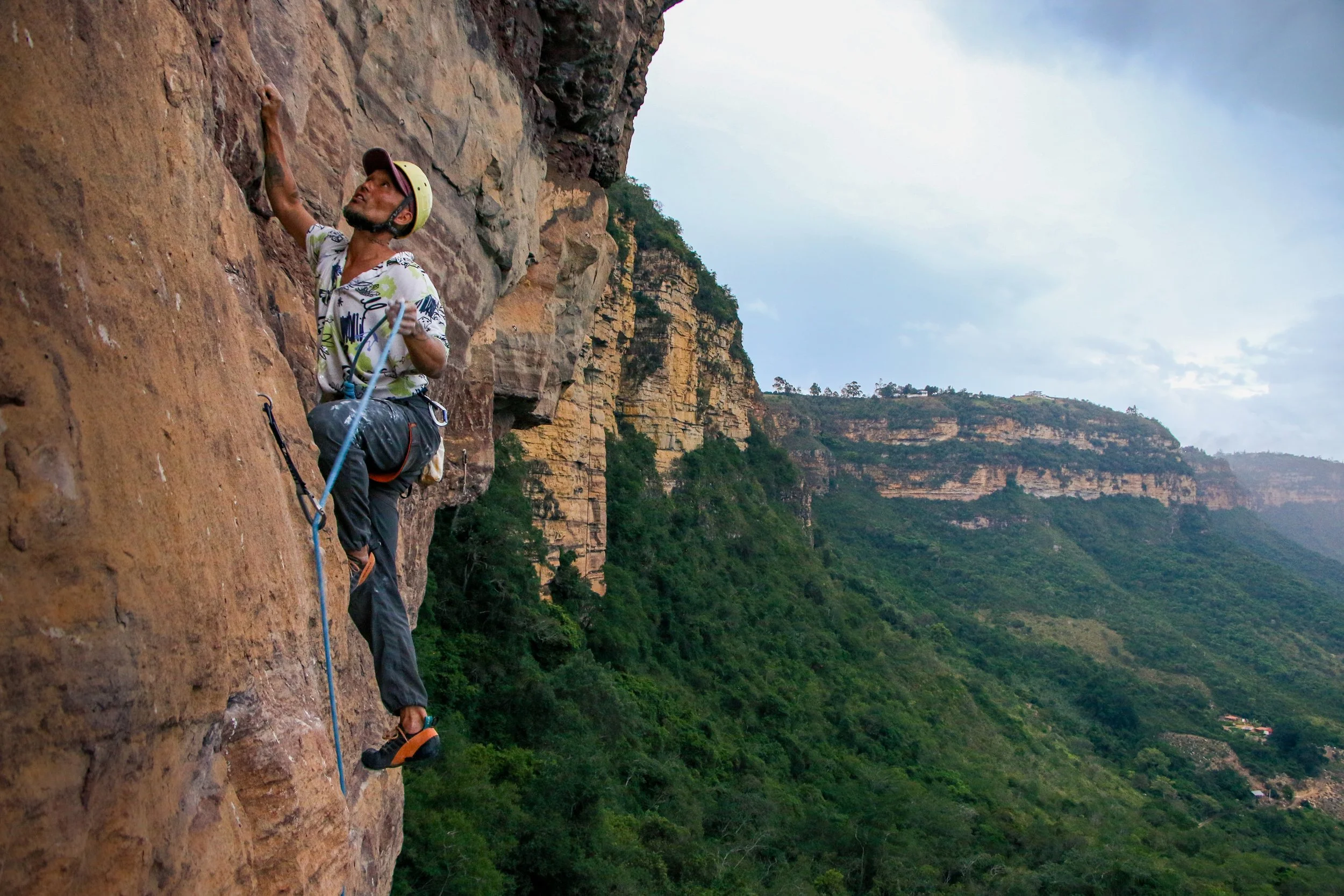 24_carballo_climb.jpg