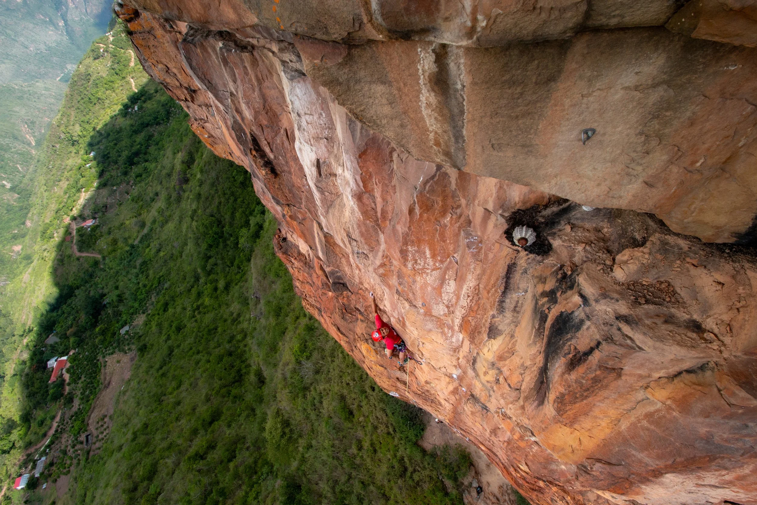 19_carballo_climb.jpg