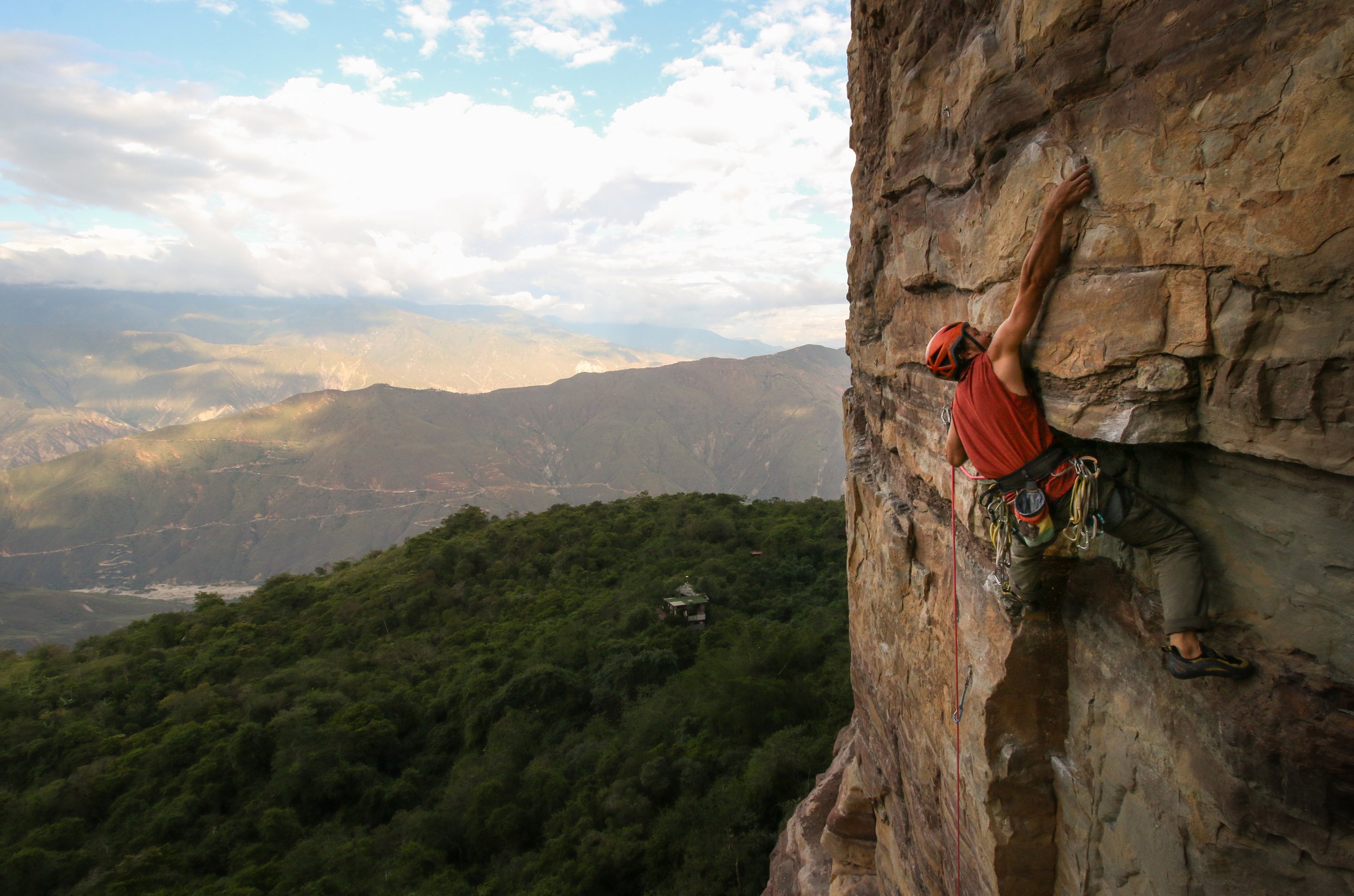23_carballo_climb.jpg