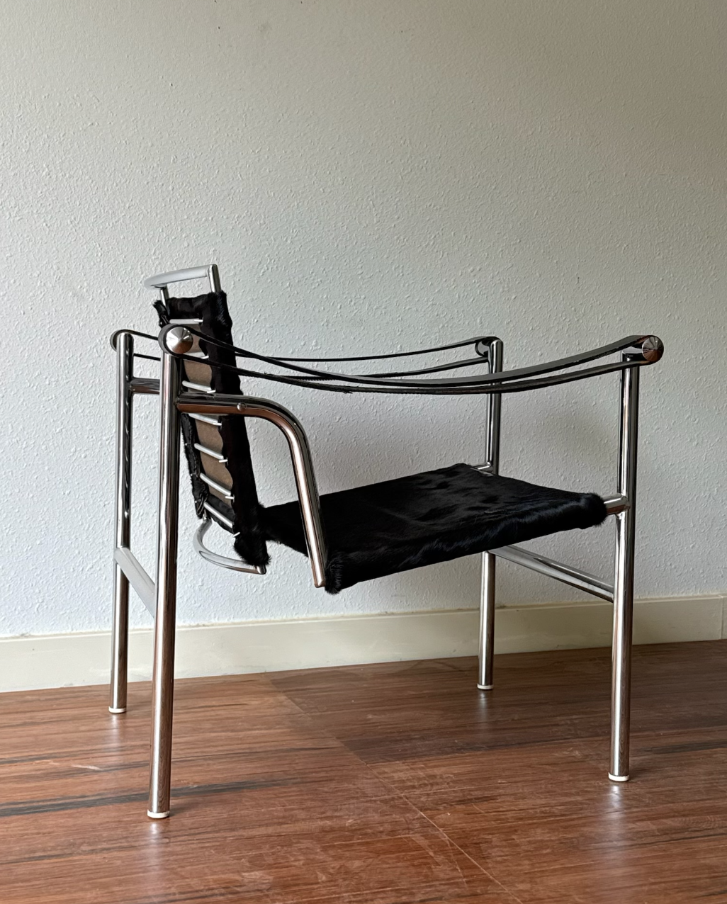 Armchair in the Style of Le Corbusier