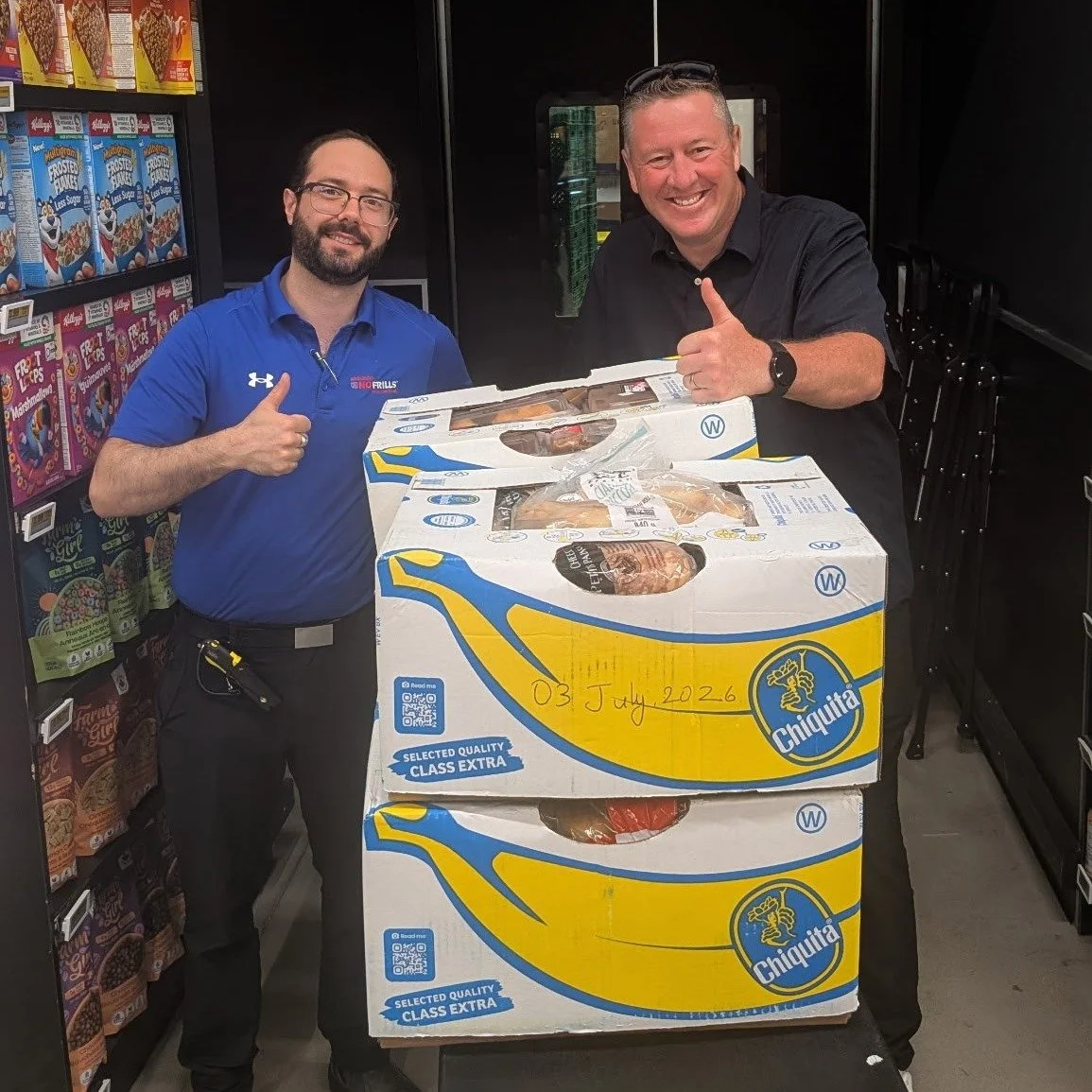 Thank you so much to Alessandro's No Frills for once again generously donating food through the Giving Without Expectations initiative (@giwexp ). Sean was happy to drop off this most recent donation to @opendoorsburlington where it will be put to go