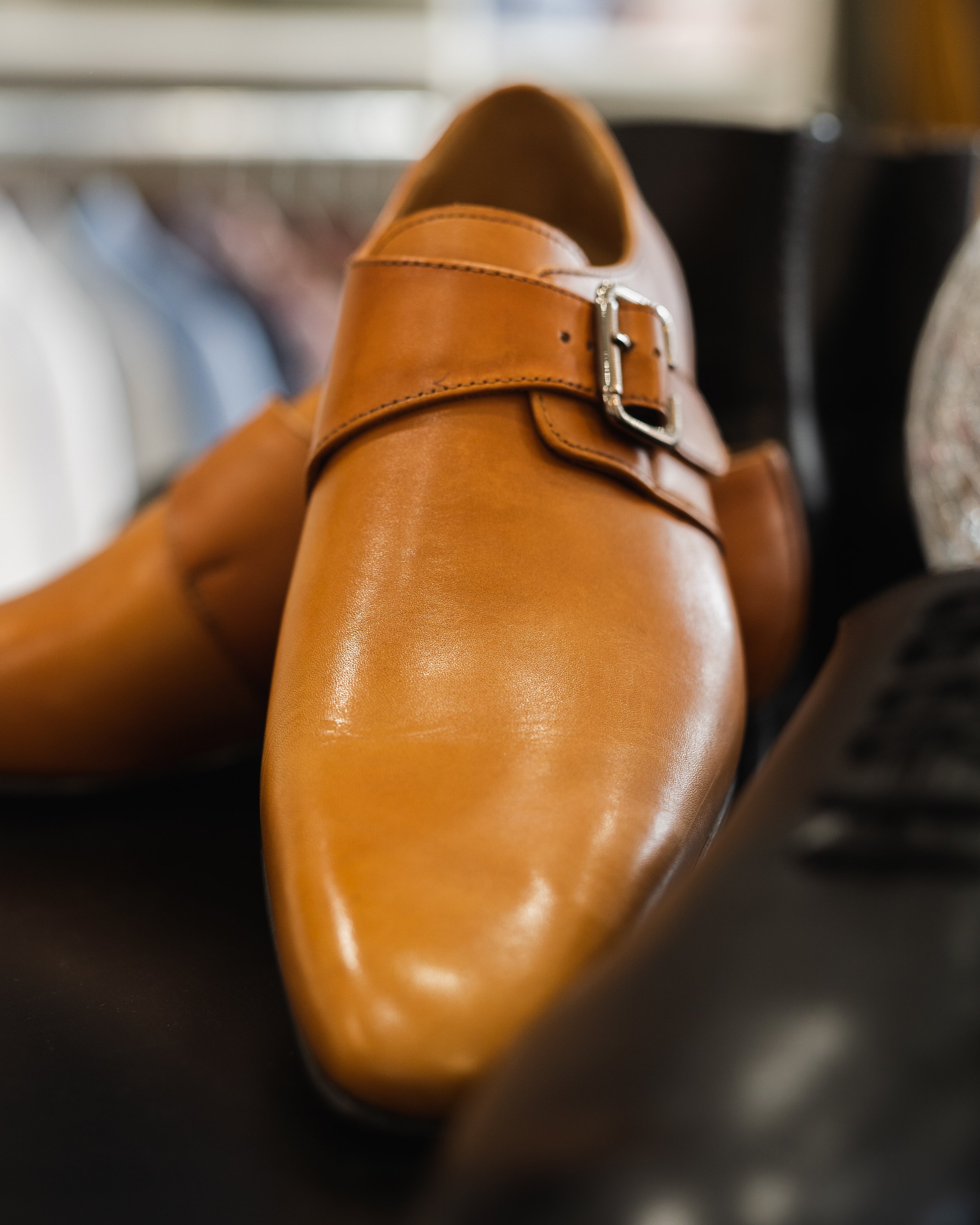 SHOES