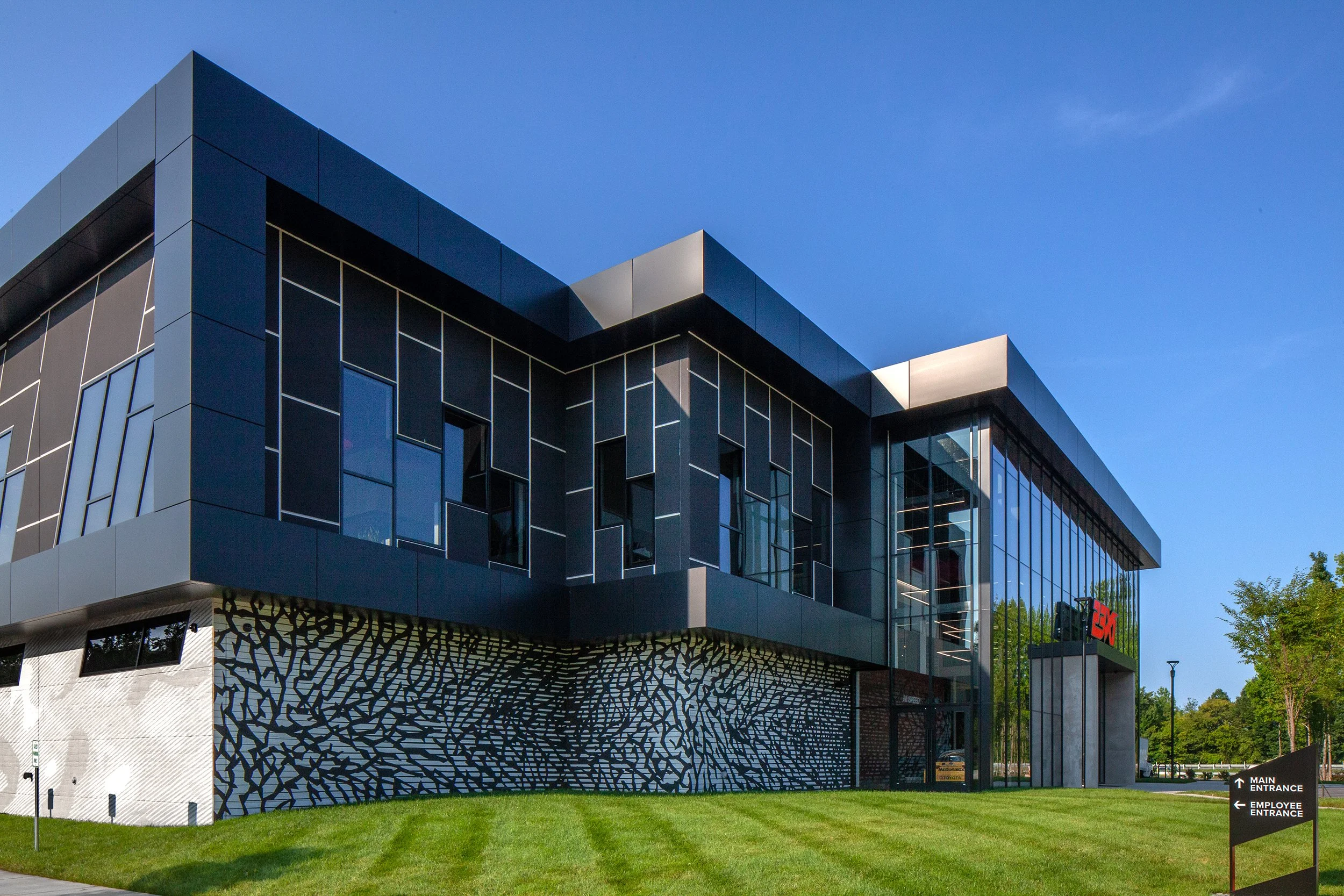 Exterior_0073.jpg