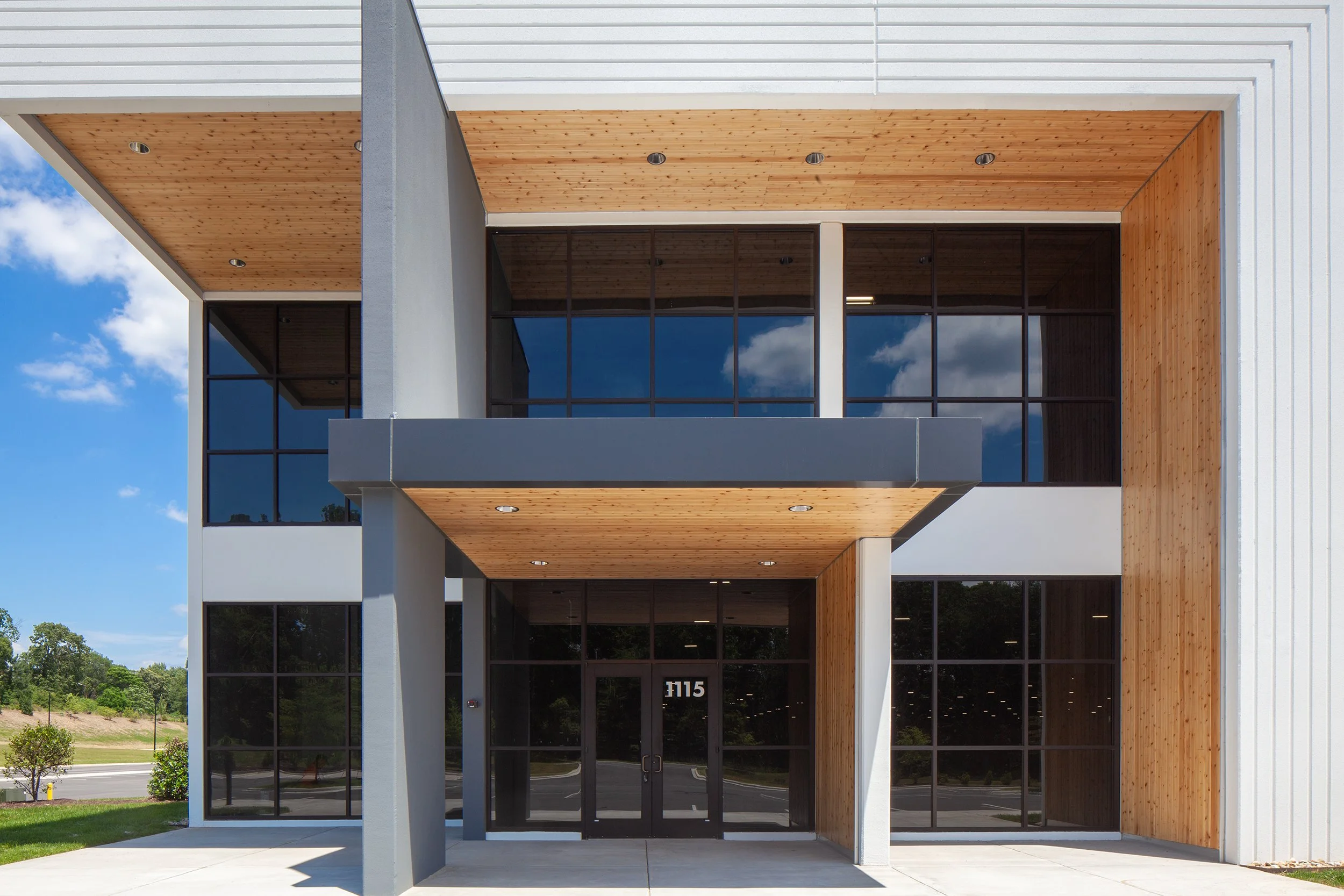 Oak_Commerce_Center_0518.jpg