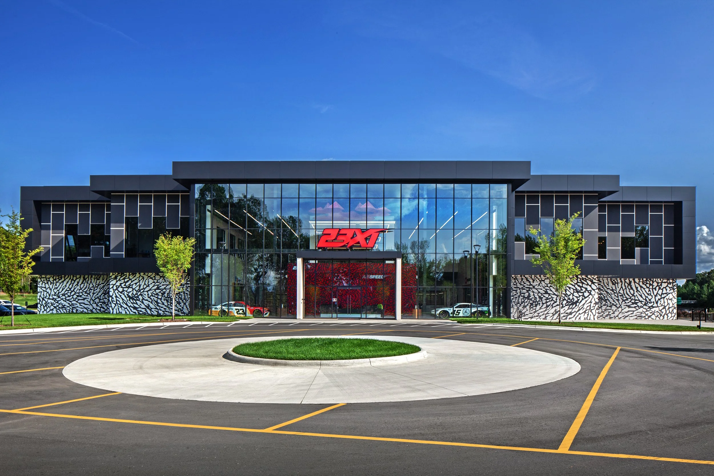 Exterior_0607.jpg